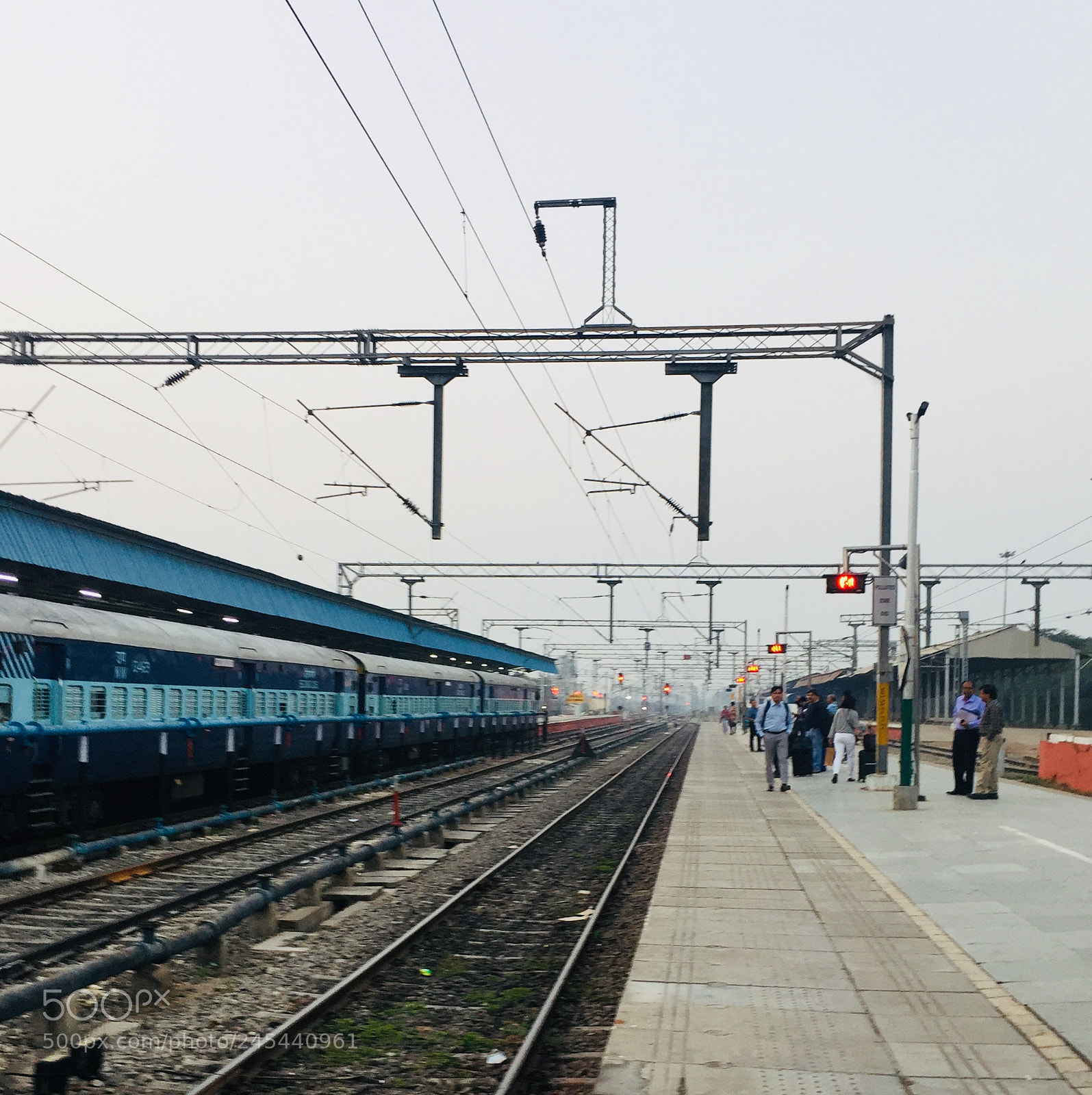 Apple iPhone 6 sample photo. Train station. photography