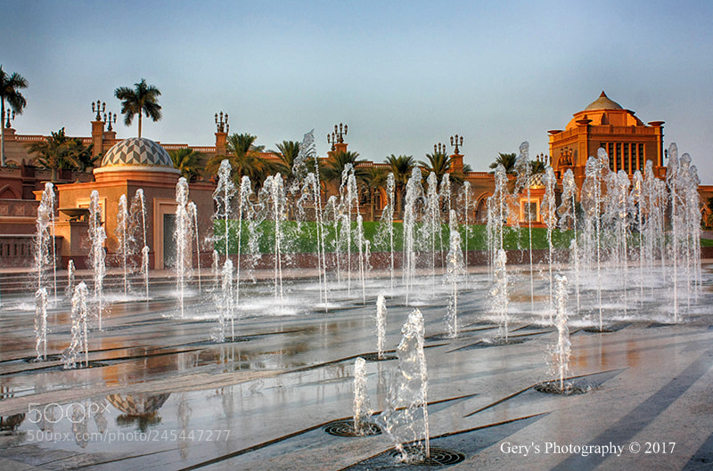 Canon EOS 450D (EOS Rebel XSi / EOS Kiss X2) sample photo. Emirates palace - abu photography