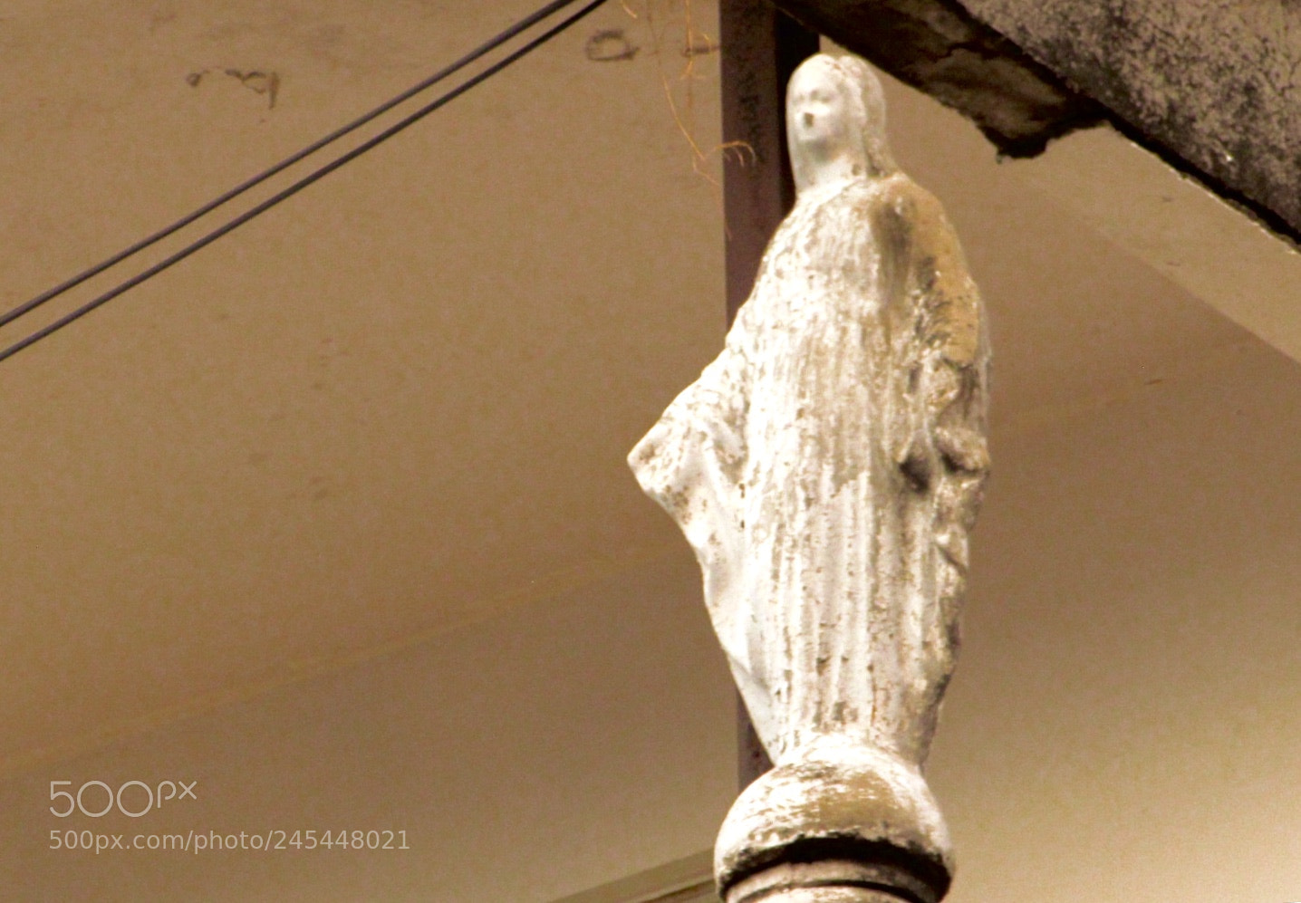 Canon PowerShot SX510 HS sample photo. La gárgola virgen photography