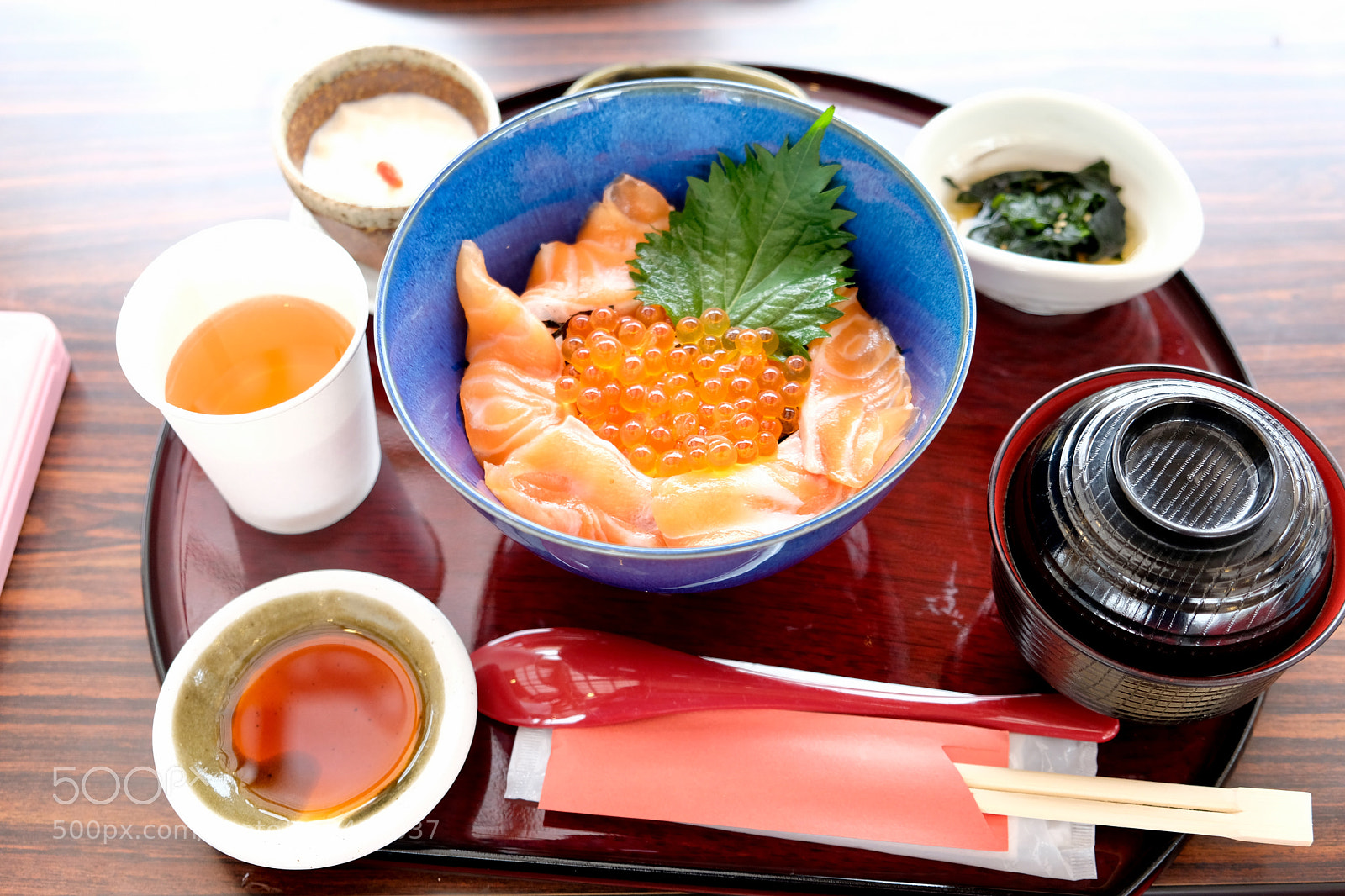 Fujifilm X-T2 sample photo. Fresh salmon dish at photography