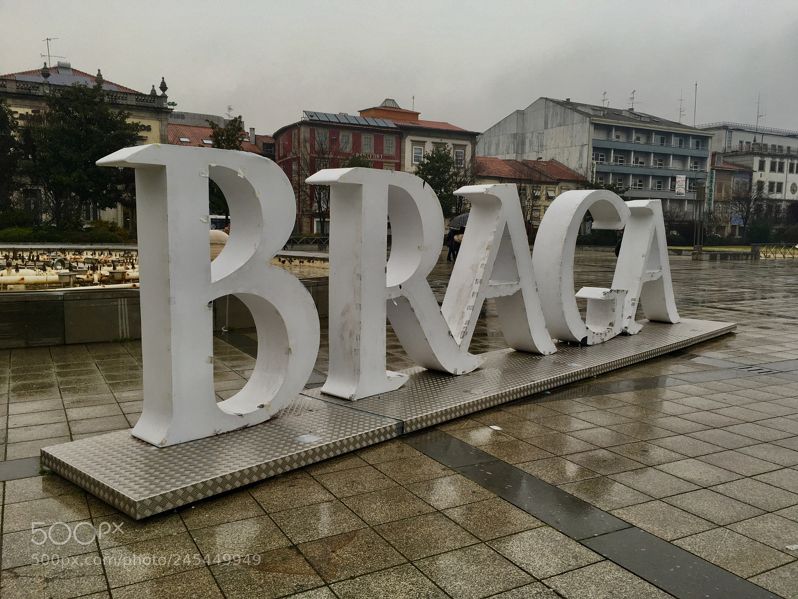 Apple iPhone SE sample photo. Braga ii photography