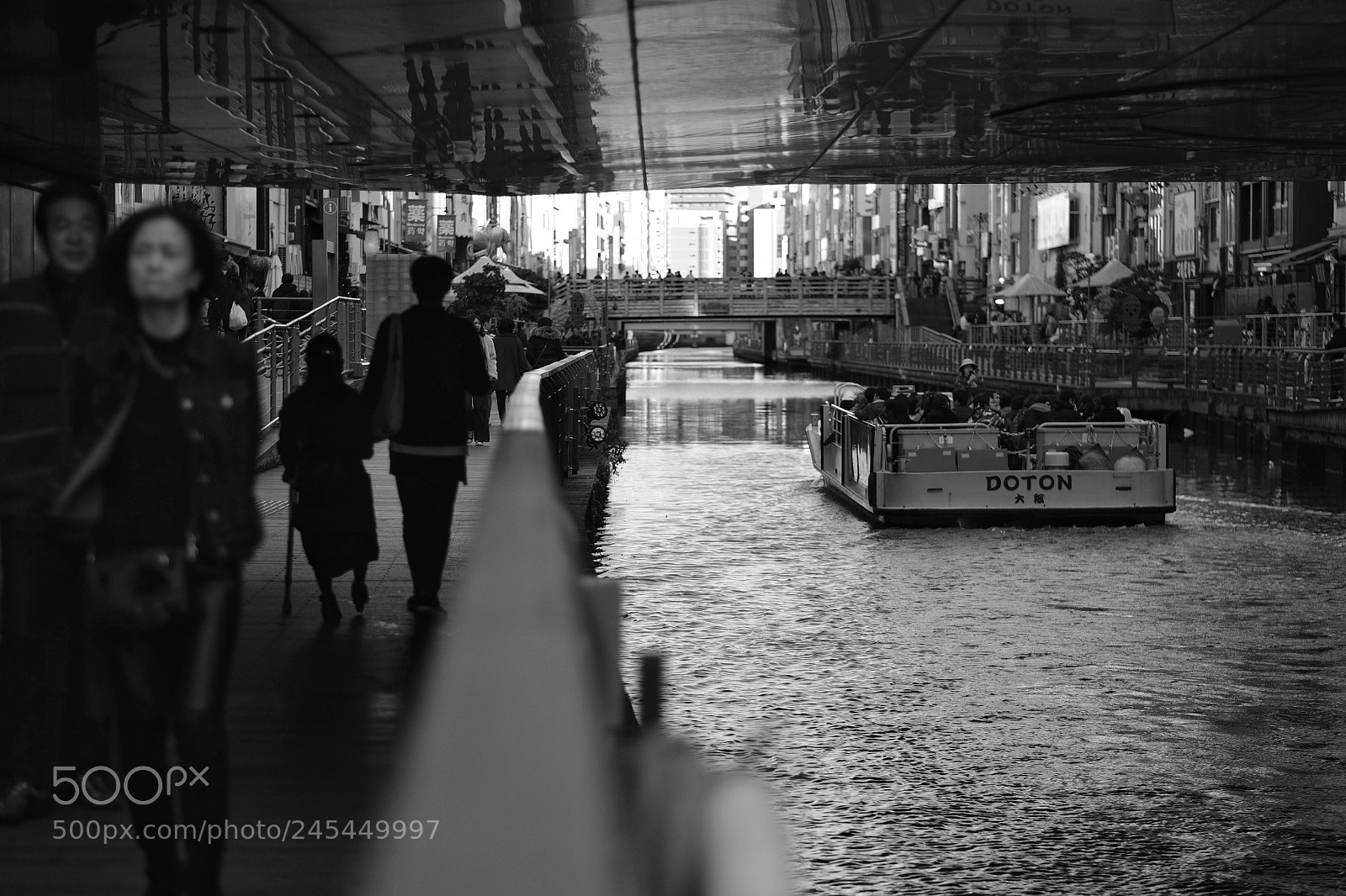 Fujifilm X-T2 sample photo. Osaka, japan photography