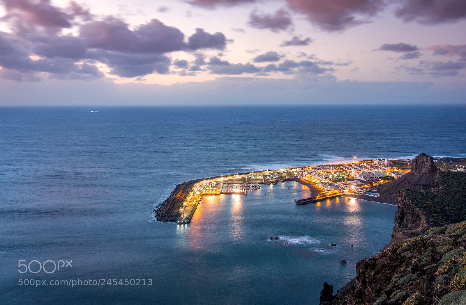 Sony SLT-A77 sample photo. Puerto de las nieves photography