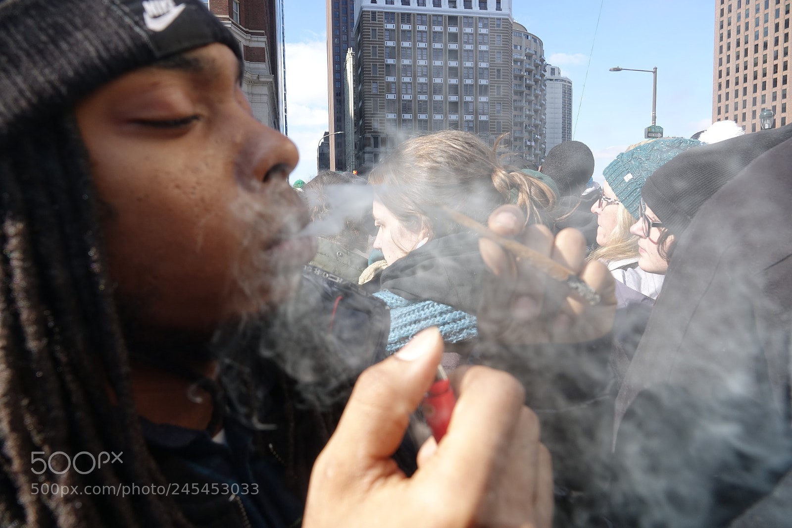 Sony Cyber-shot DSC-RX10 III sample photo. Crowd at eagles parade photography