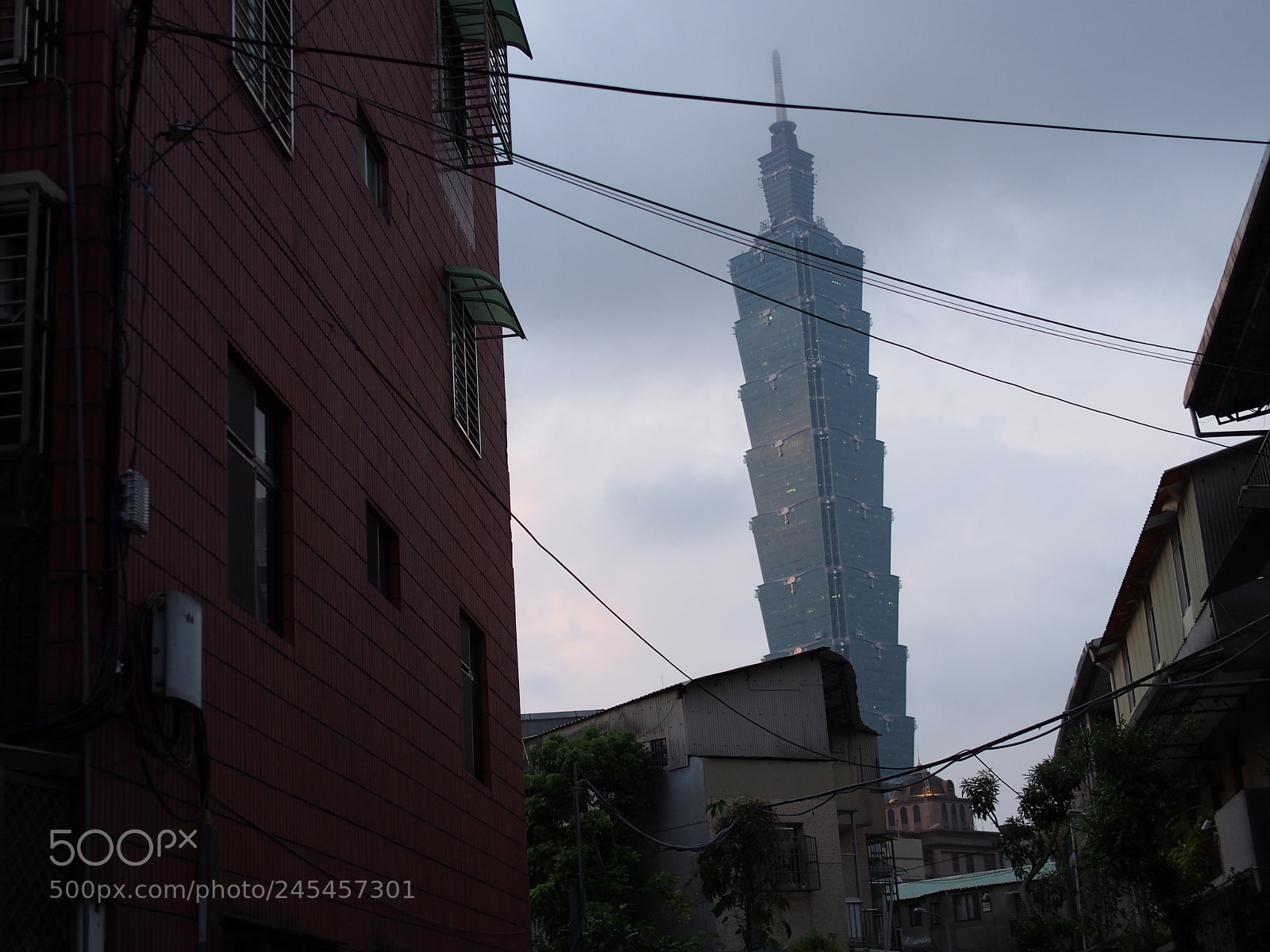 Olympus PEN E-PL5 sample photo. Taipei 101 from afar photography