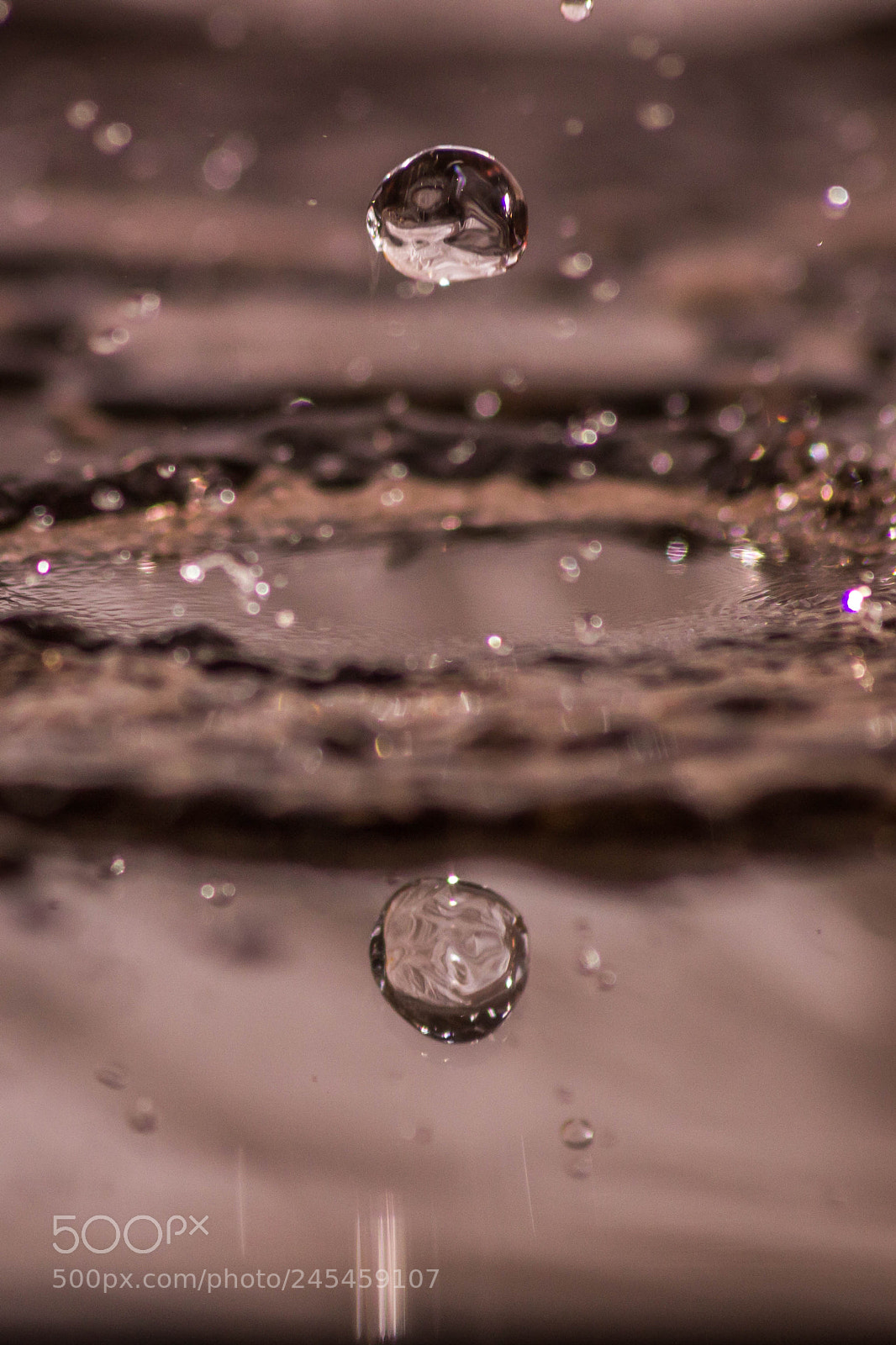 Canon EOS 600D (Rebel EOS T3i / EOS Kiss X5) sample photo. Water drop photography