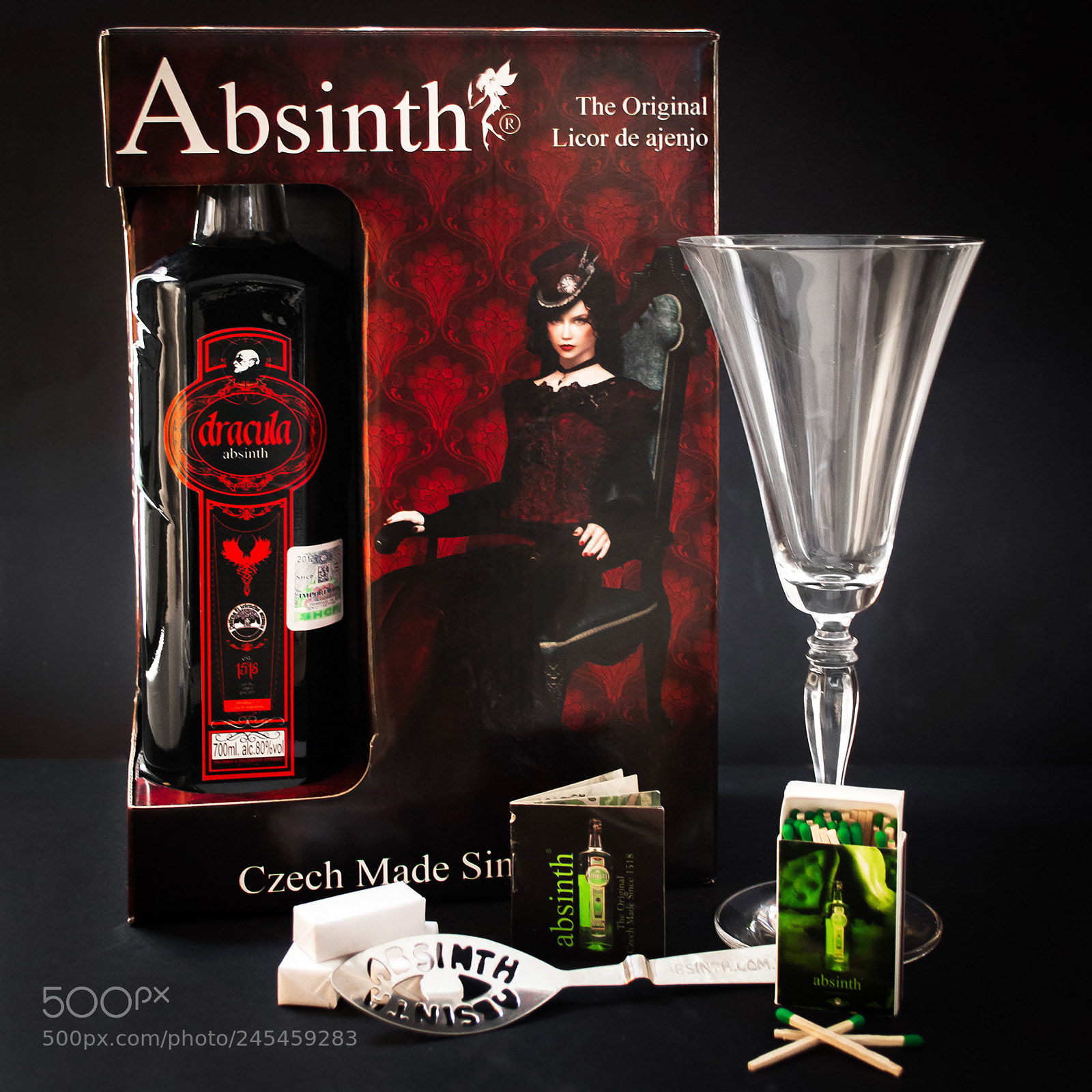Nikon D3200 sample photo. Absinth dracula photography