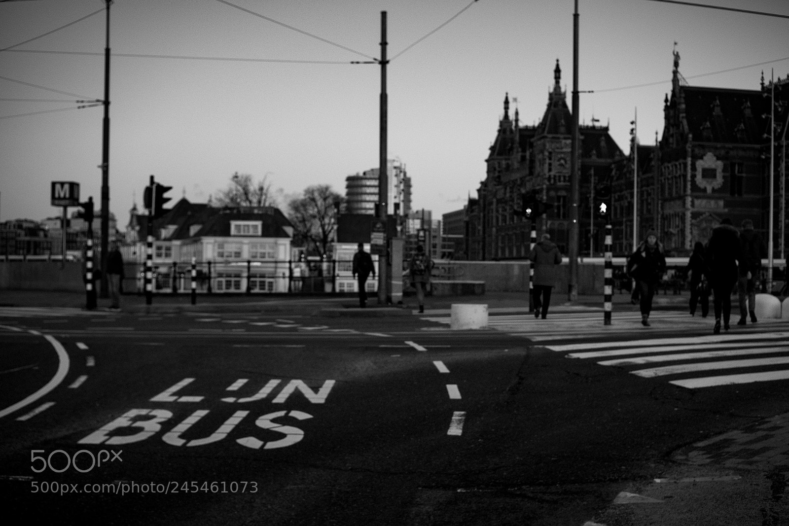Fujifilm X-Pro2 sample photo. Bus lane photography