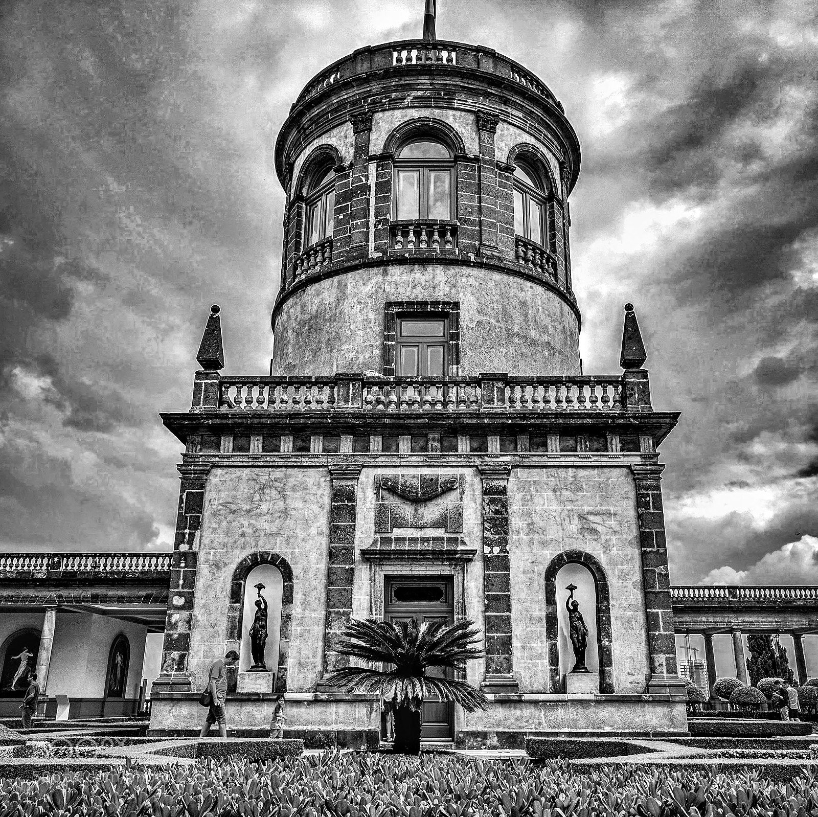 LG Nexus 5X sample photo. Chapultepec castle photography