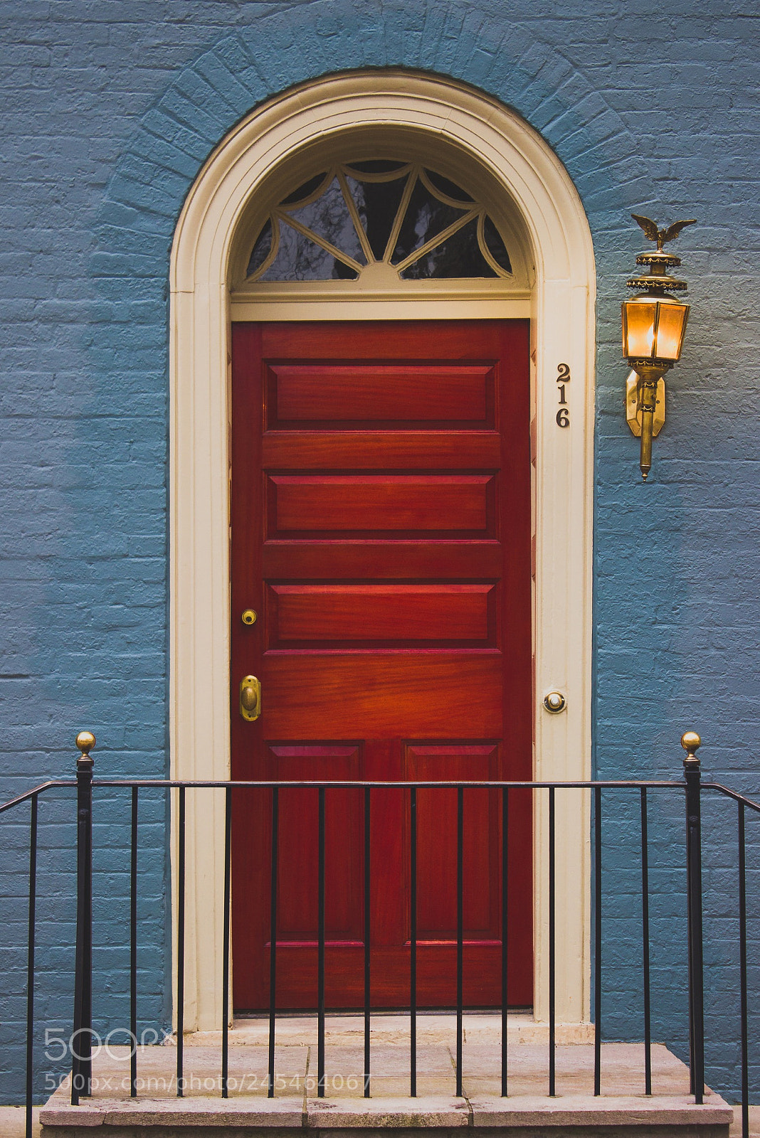 Canon EOS 600D (Rebel EOS T3i / EOS Kiss X5) sample photo. A red door photography