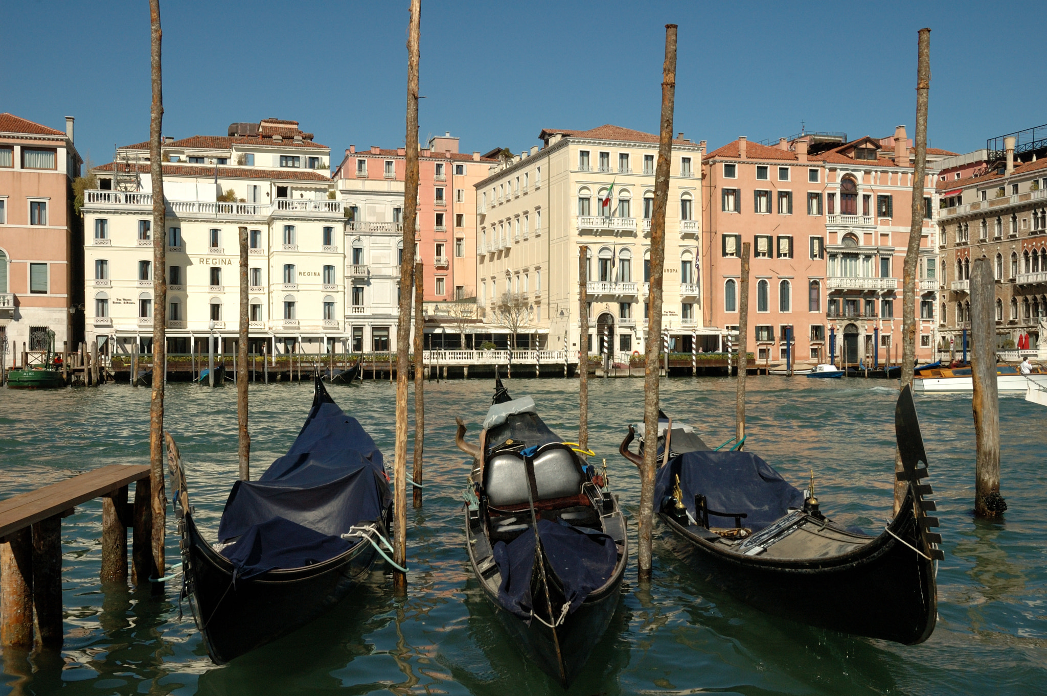 Nikon D70 sample photo. Grand canal. photography