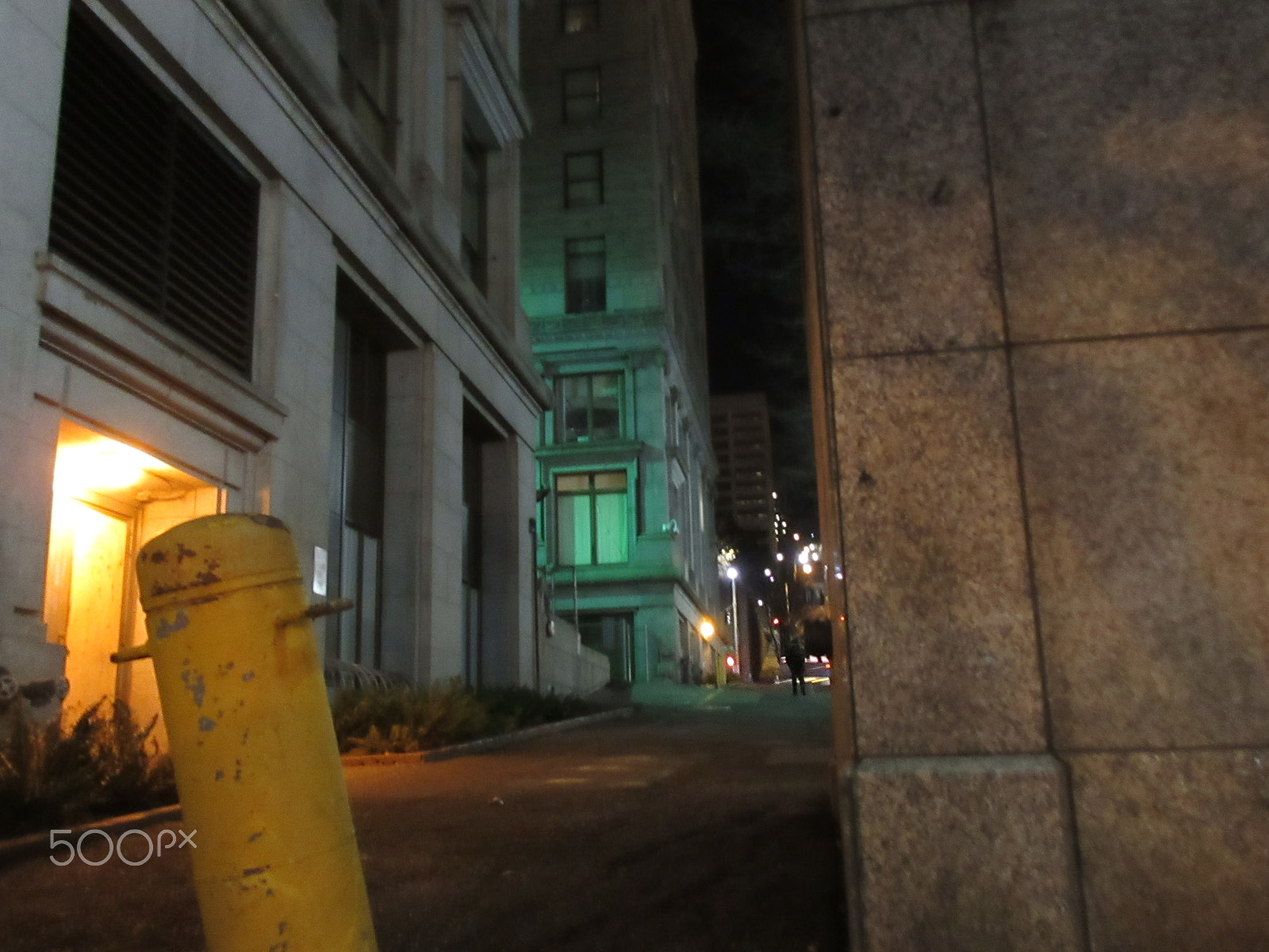 Canon PowerShot ELPH 350 HS (IXUS 275 HS / IXY 640) sample photo. Img photography