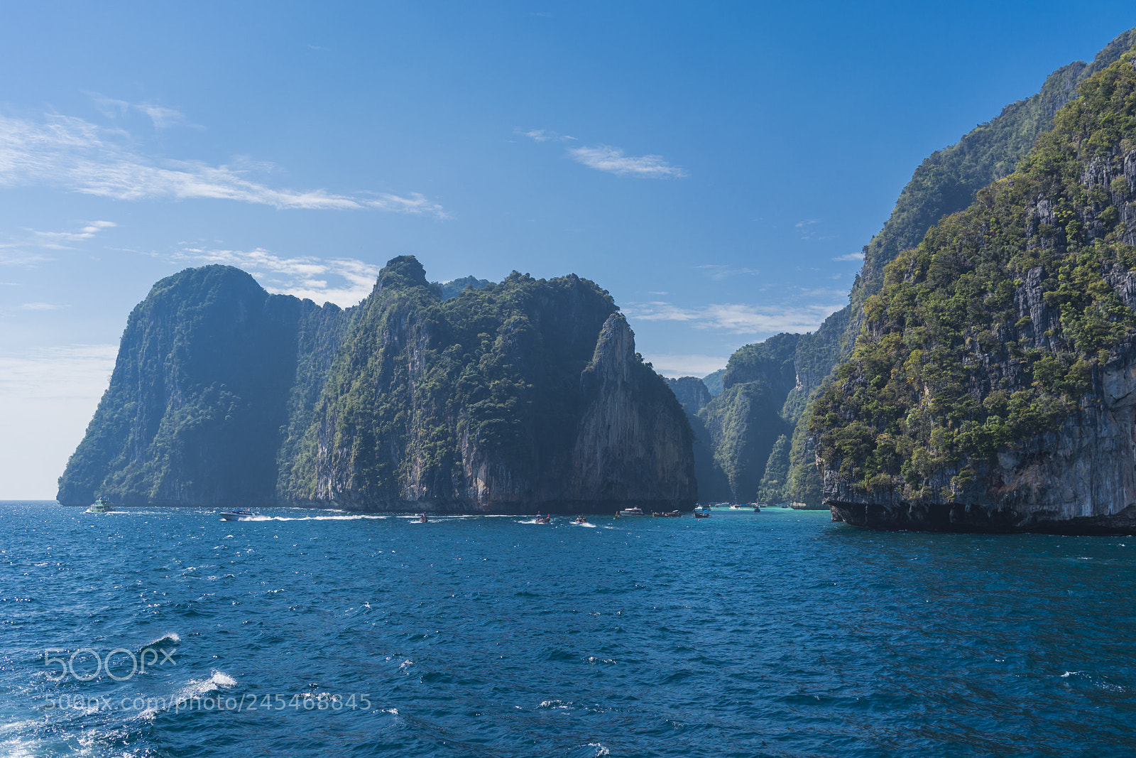Nikon D5200 sample photo. Koh phi phi island photography