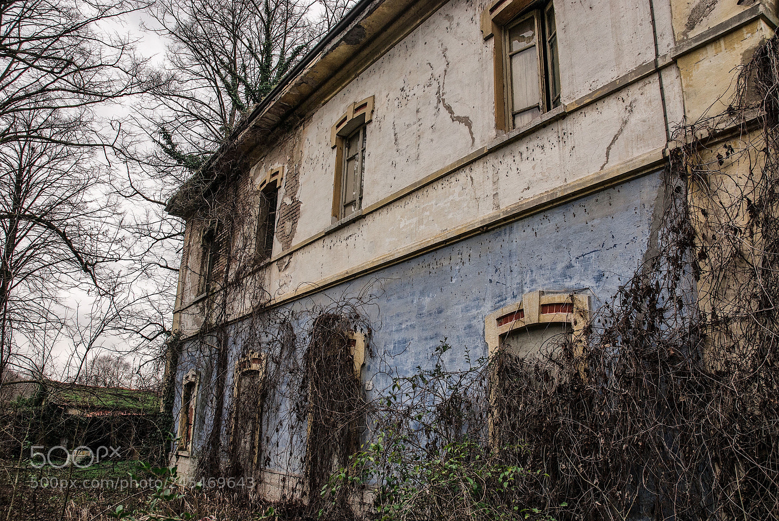 Nikon D200 sample photo. Abandon photography