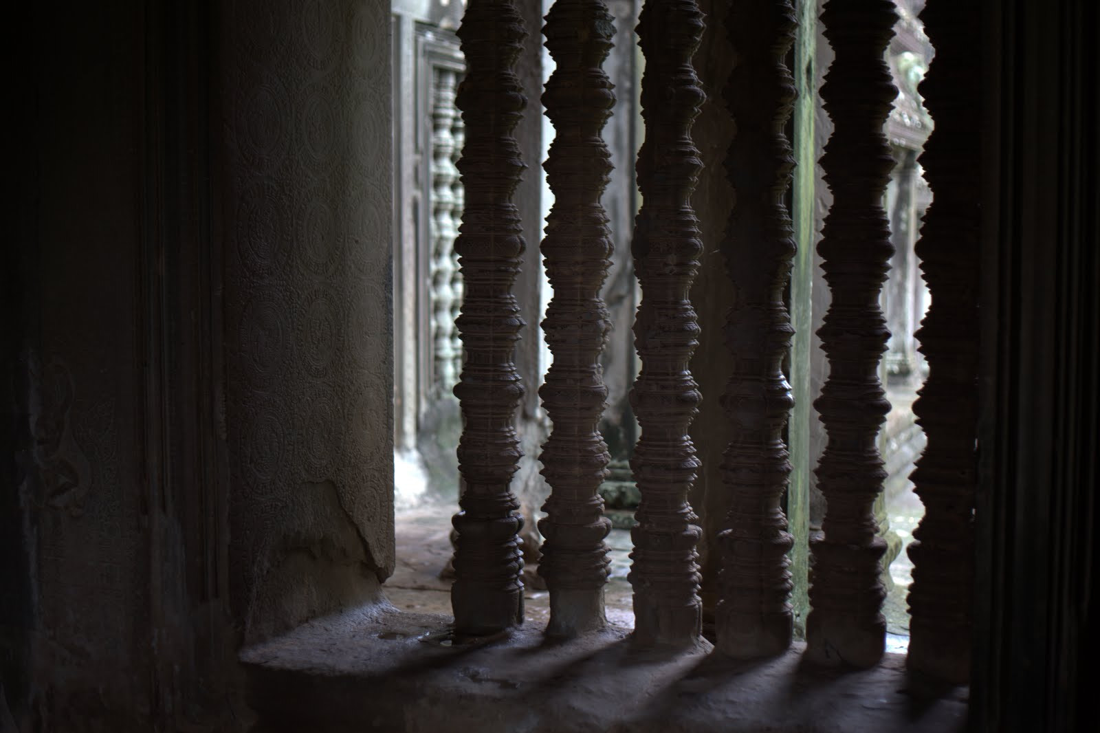 Canon EF 50mm F1.8 II sample photo. Angkor wat photography