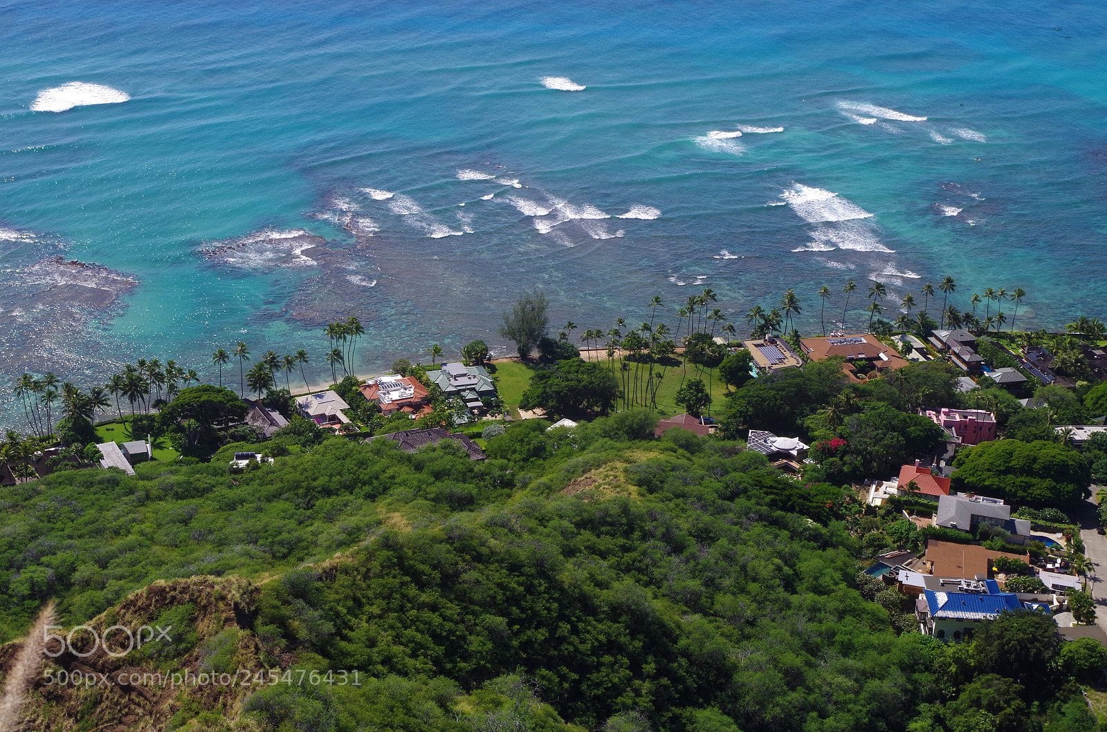 Pentax K-500 sample photo. Honolulu beachfront photography