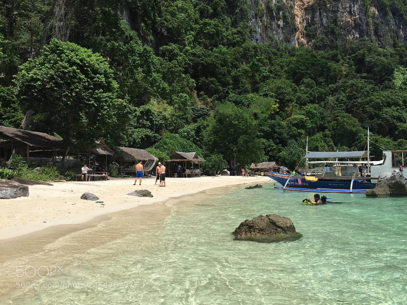 Apple iPhone 6 sample photo. An island in philippines photography
