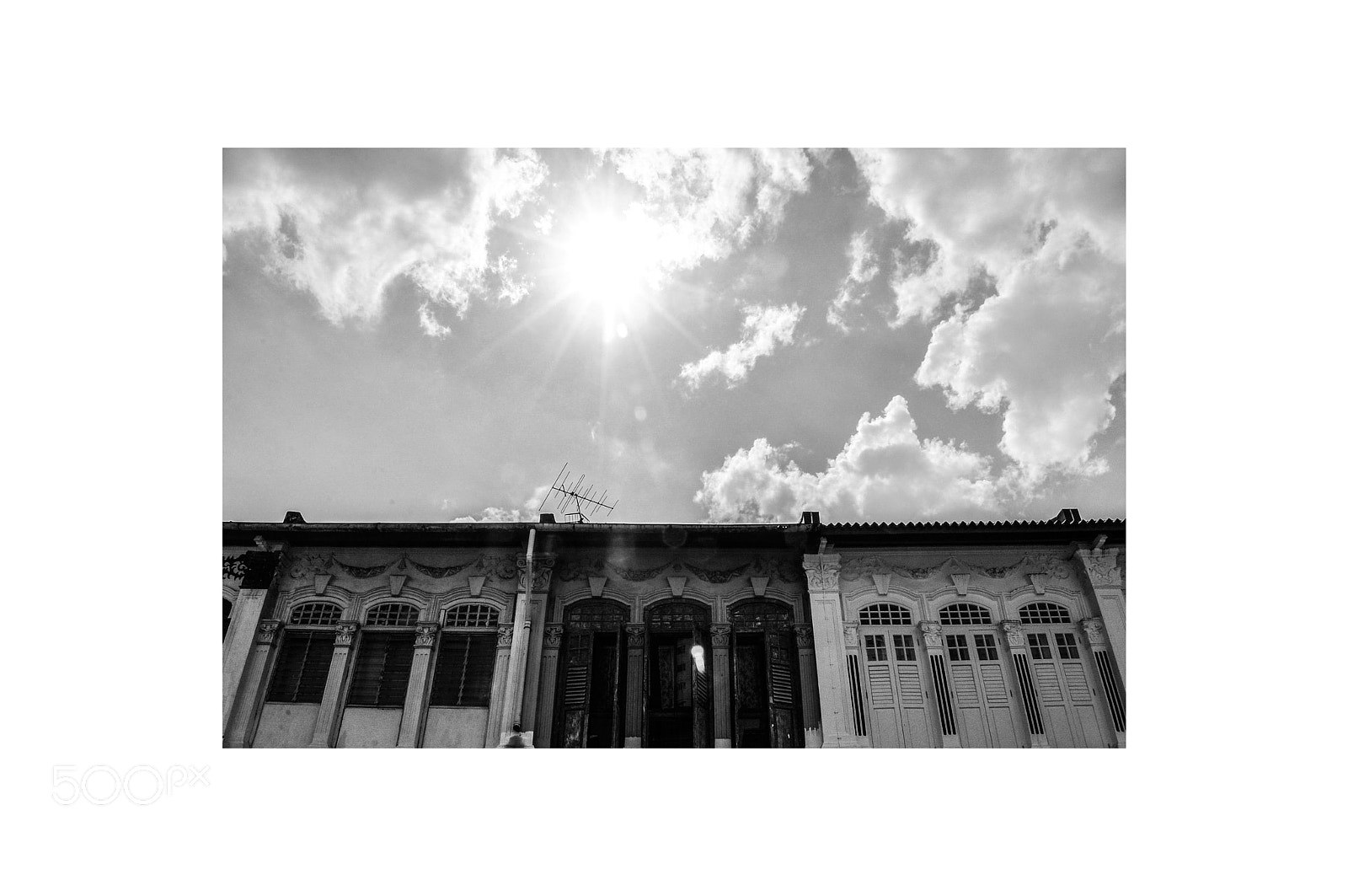 Nikon D90 sample photo. $tructures photography