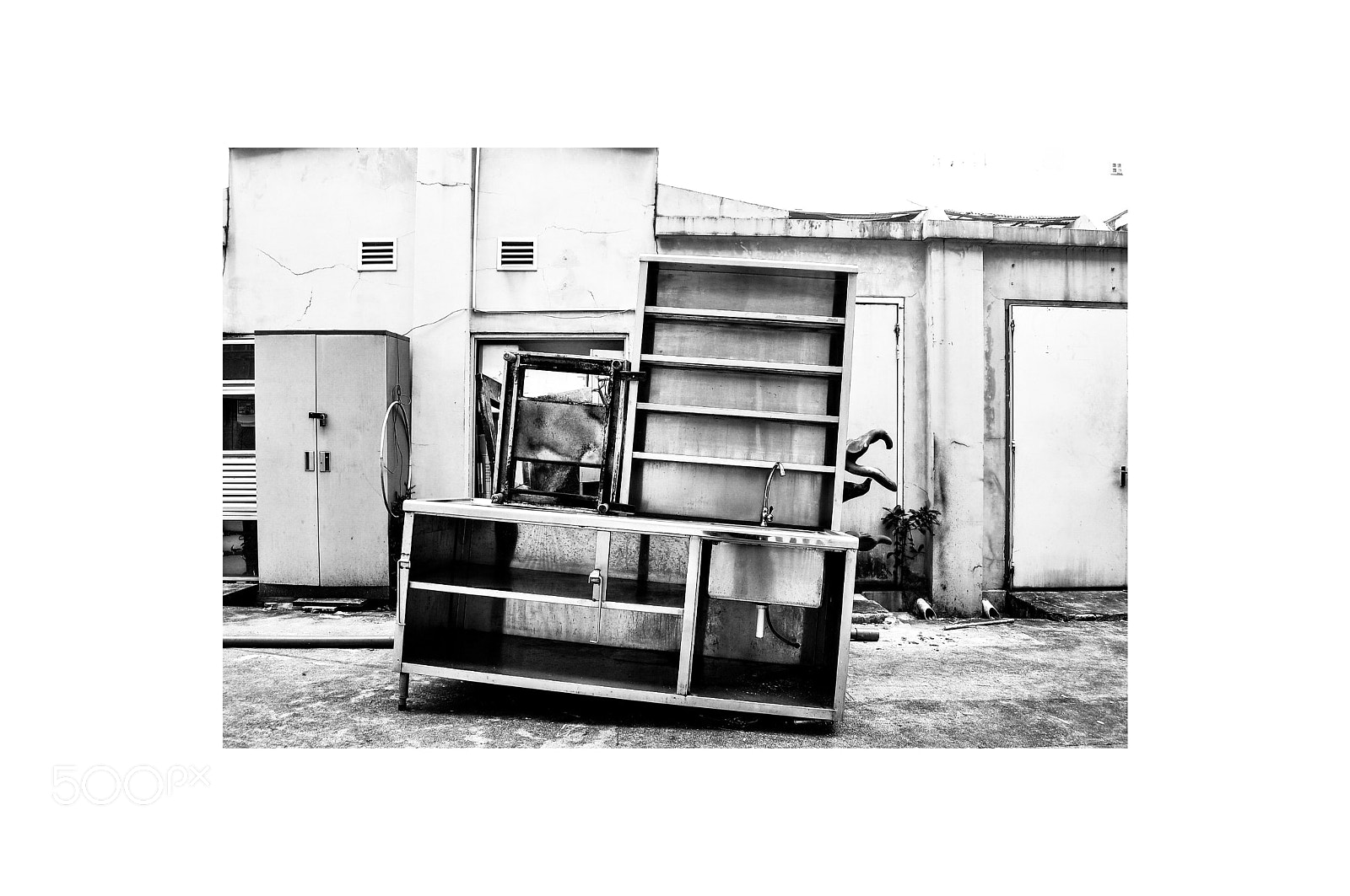 Nikon D90 sample photo. $tructures photography