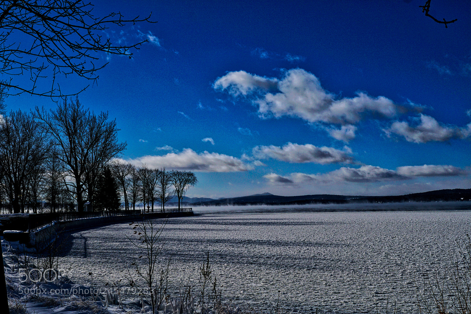 Sony ILCA-77M2 sample photo. Frozen lake photography