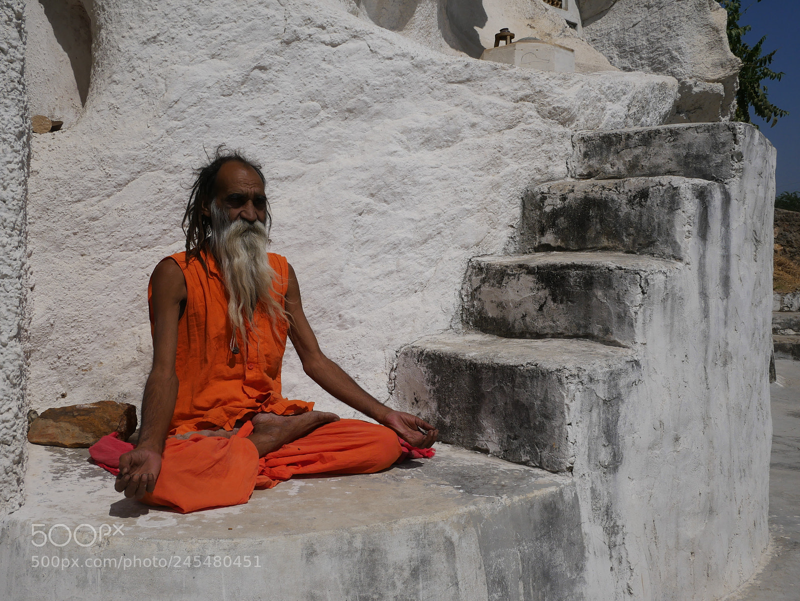 Panasonic Lumix DMC-G85 (Lumix DMC-G80) sample photo. Aloo baba stairs photography