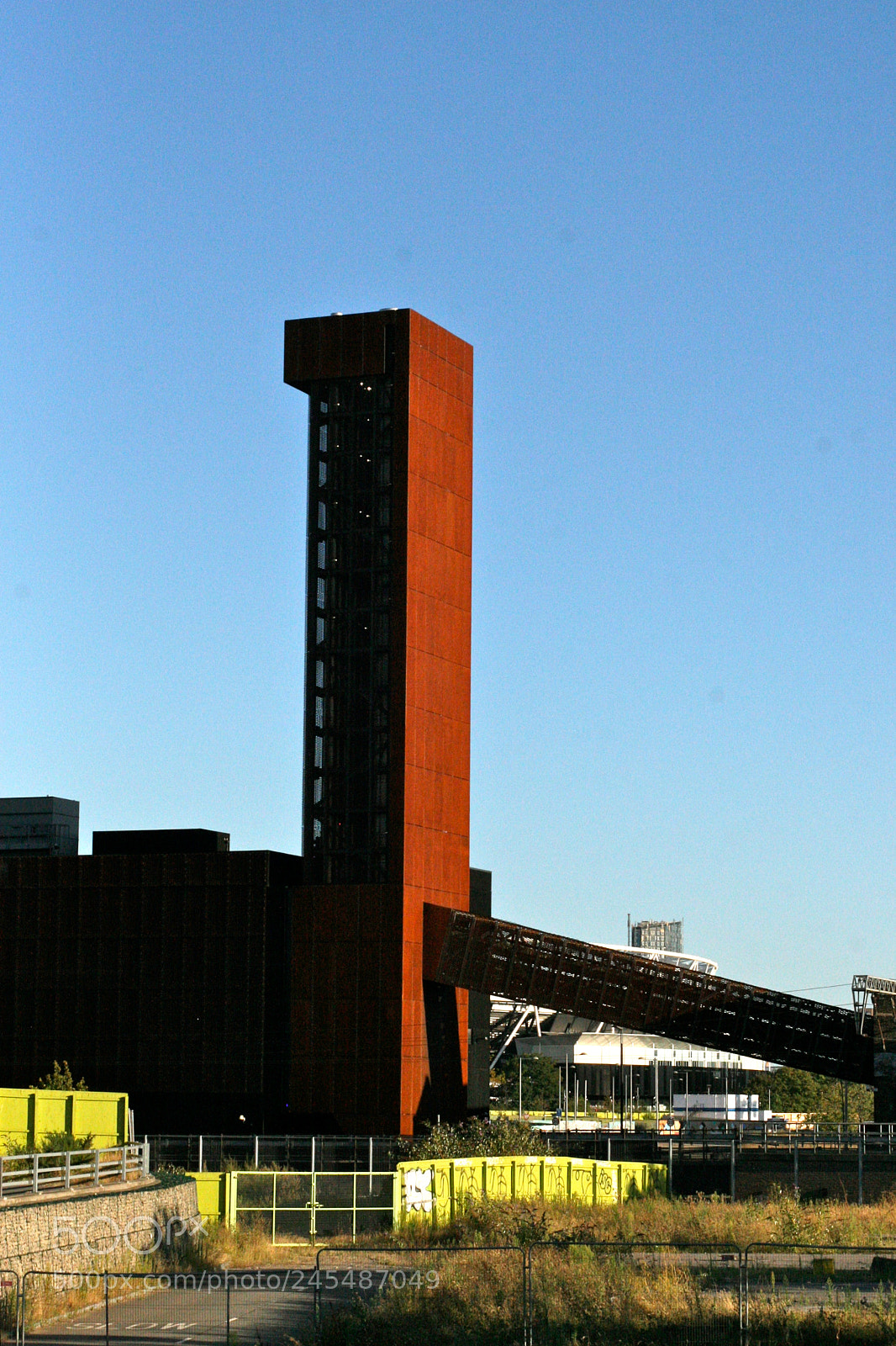 Canon EOS 30D sample photo. Rusty tower photography