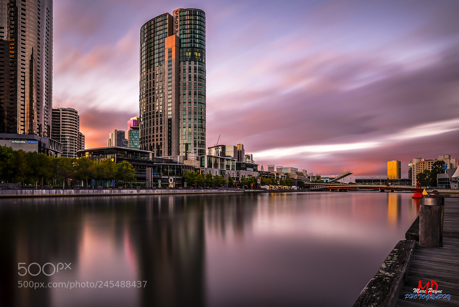 Fujifilm X-T1 sample photo. Crown casino melbourne photography
