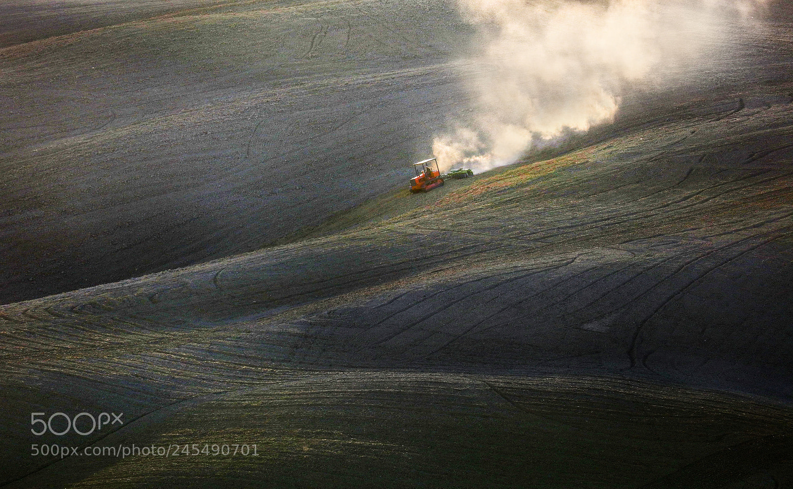 Canon EOS 5DS R sample photo. Tuscan earth.. photography