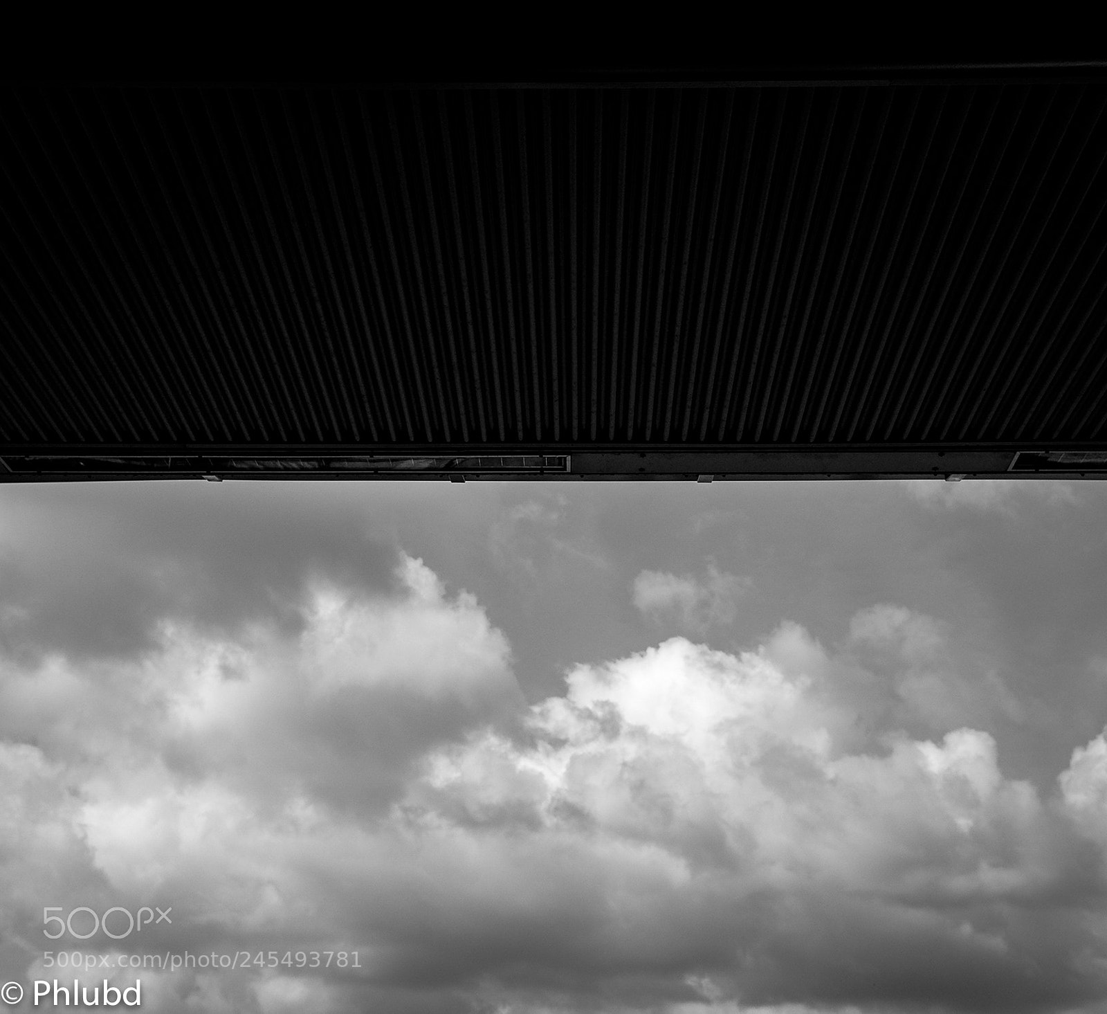 Fujifilm X100T sample photo. Under sky photography