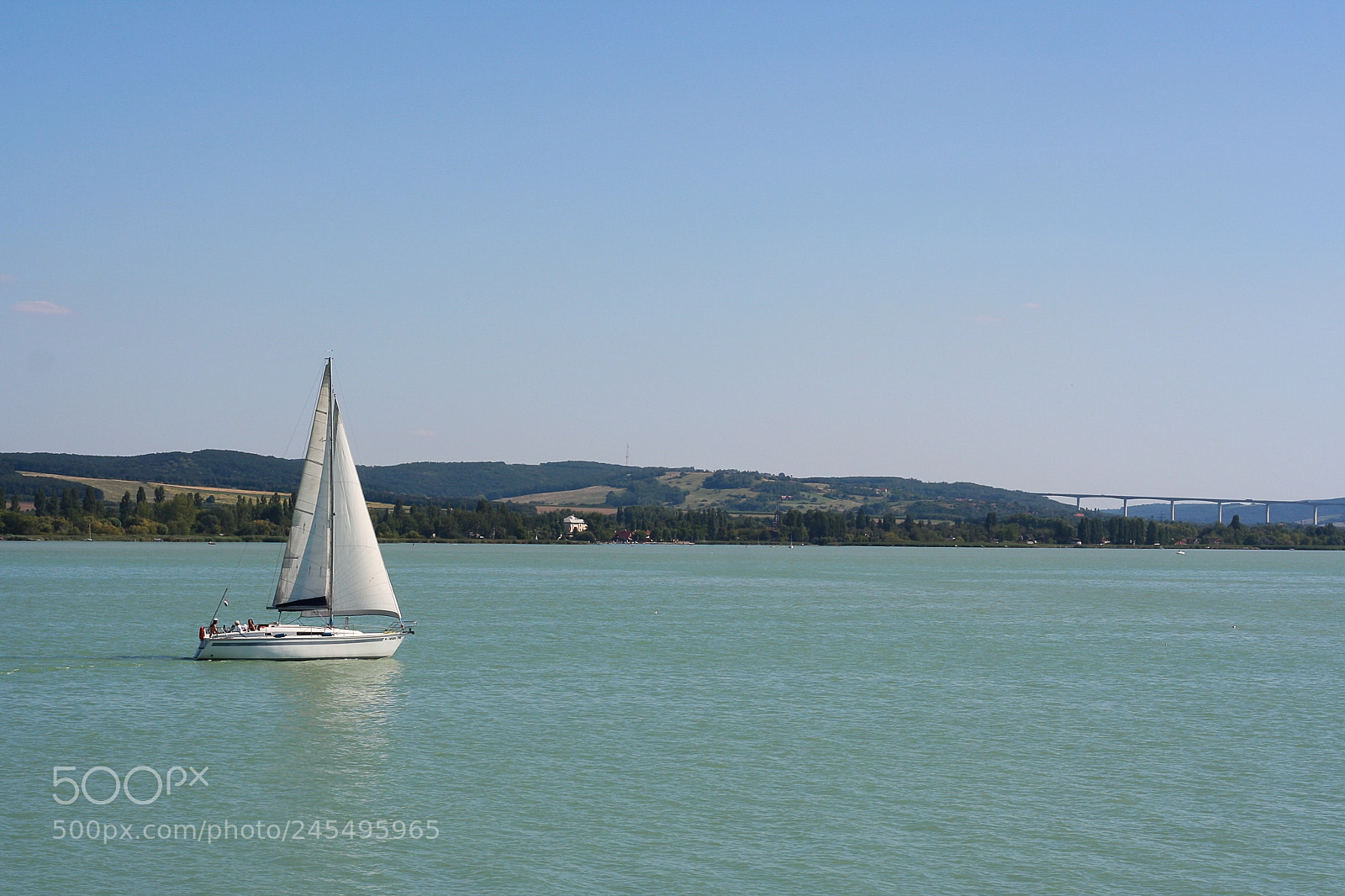 Canon EOS 350D (EOS Digital Rebel XT / EOS Kiss Digital N) sample photo. Navigation on balaton photography