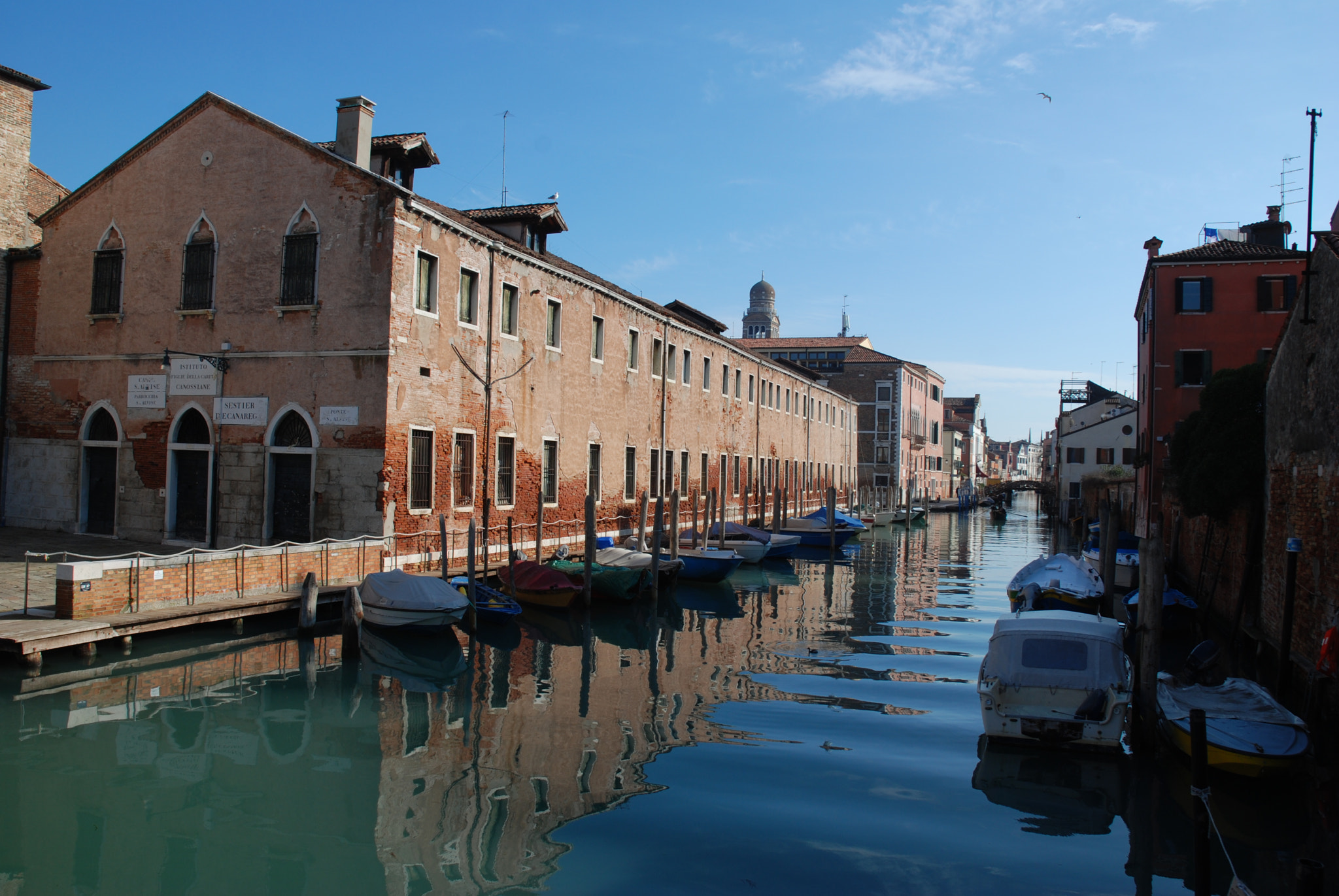 Nikon D80 + Nikon AF-S DX Nikkor 18-70mm F3.5-4.5G ED-IF sample photo. Sestiere di cannaregio, venezia photography