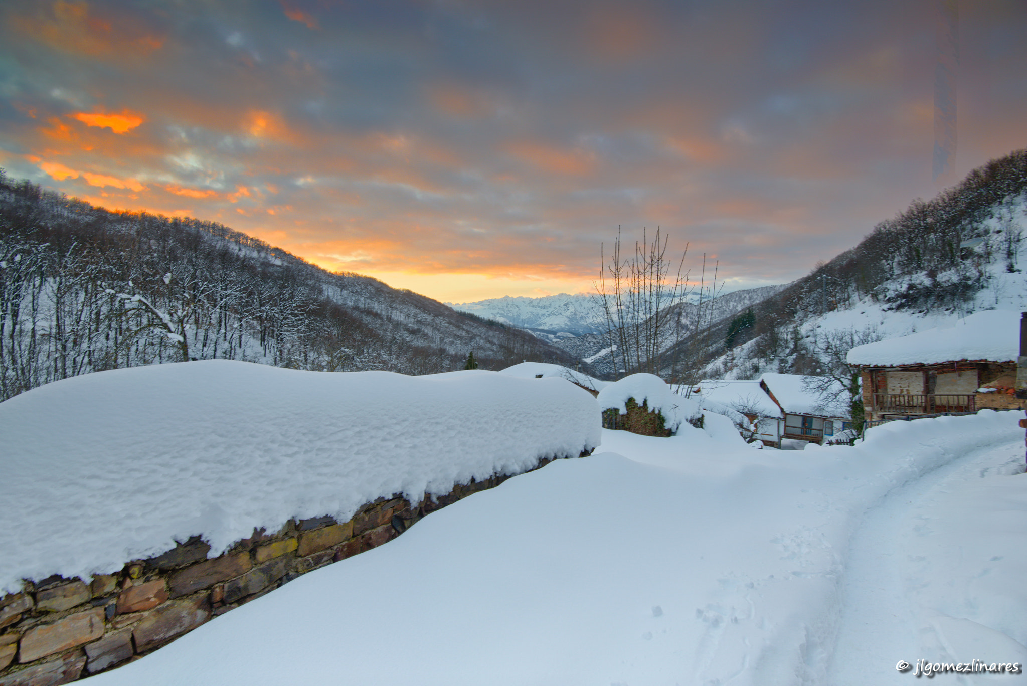 Nikon AF-S Nikkor 16-35mm F4G ED VR sample photo. Atardecer photography