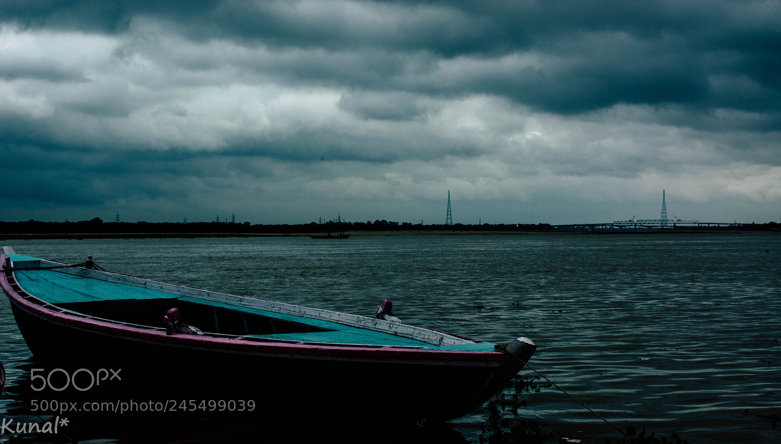 Nikon D5200 sample photo. The strom is coming photography