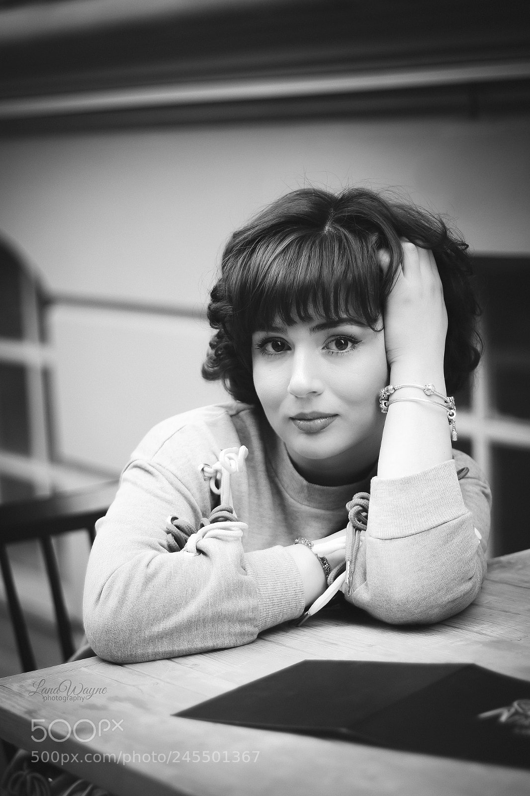 Canon EOS 7D Mark II sample photo. Black and white photography