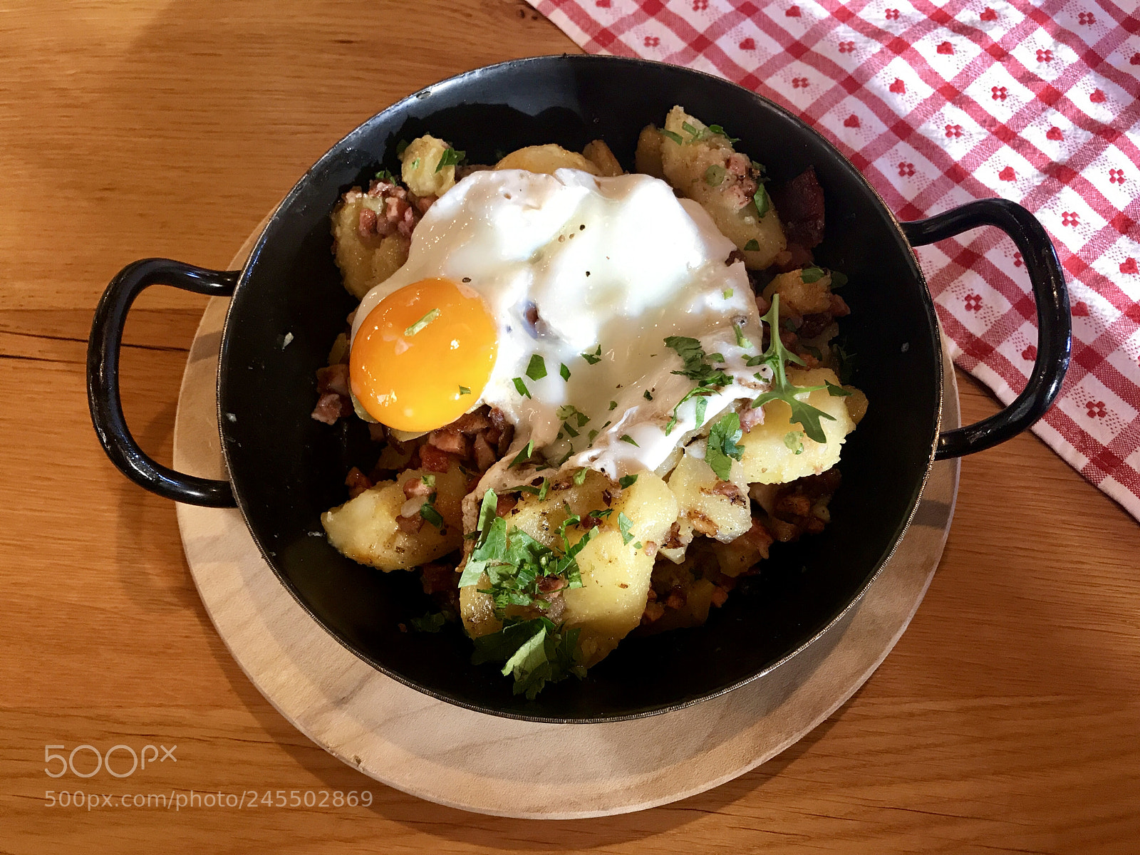 Apple iPhone 7 sample photo. Tiroler groestl, a traditional photography
