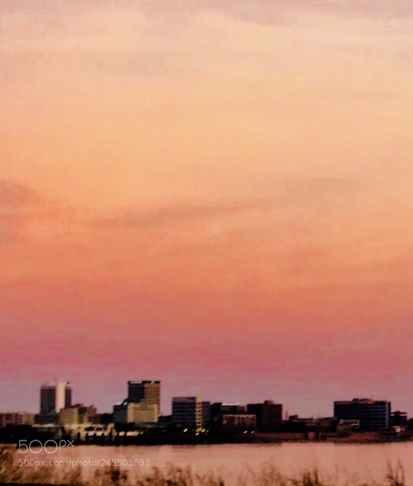 Apple iPhone 7 sample photo. River city photography