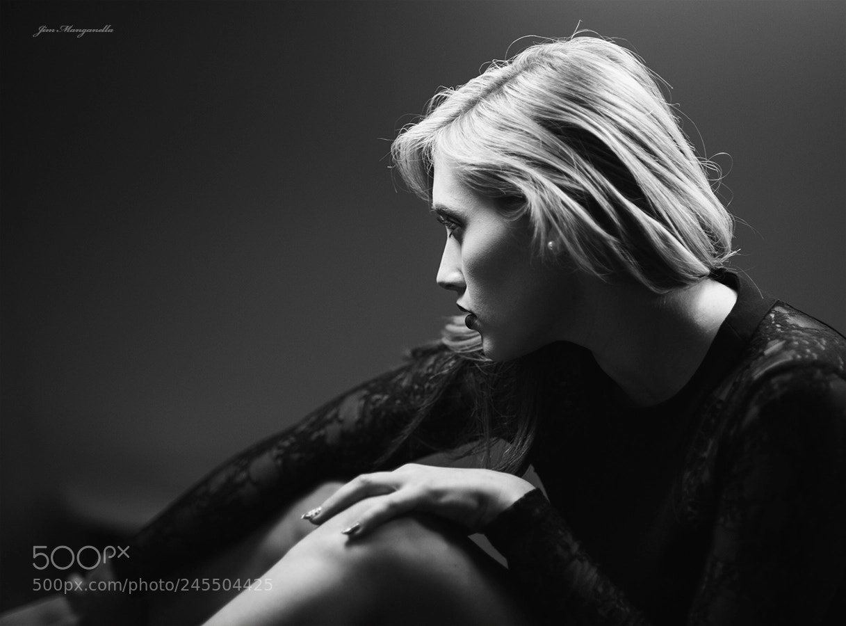 Nikon D3 sample photo. Blondie / spot photography