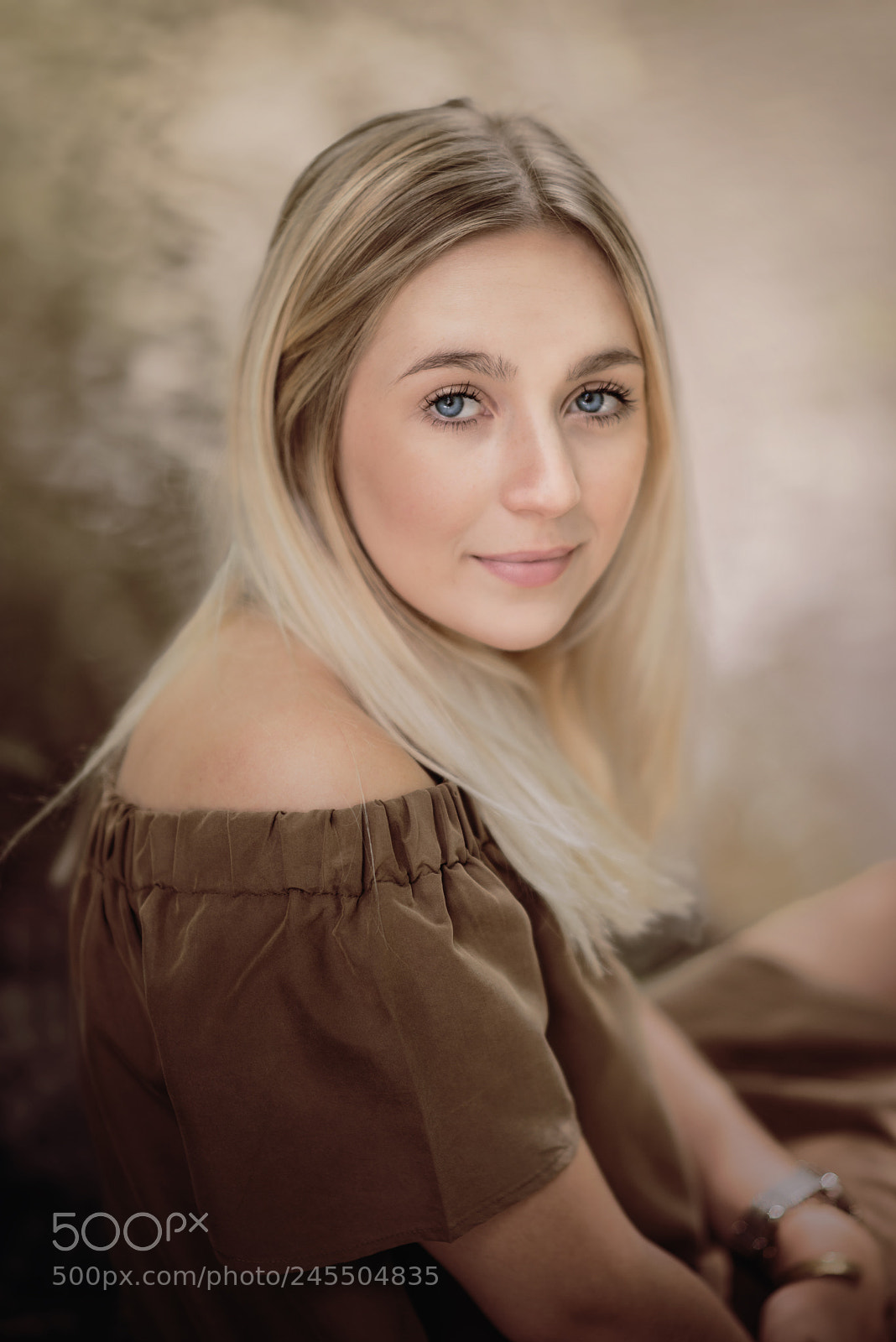 Nikon D610 sample photo. Modéle : carla photography