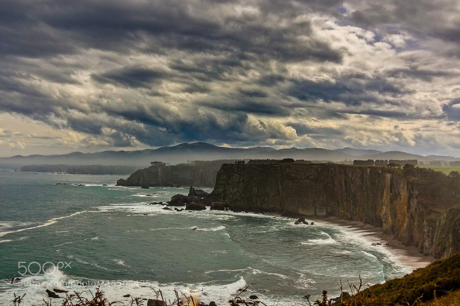 Sony Cyber-shot DSC-HX9V sample photo. Storm over the cliffs.mar photography