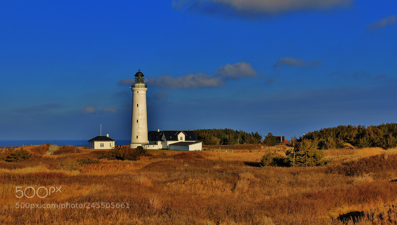 Canon EOS 60D sample photo. Hirtshals lighthouse photography
