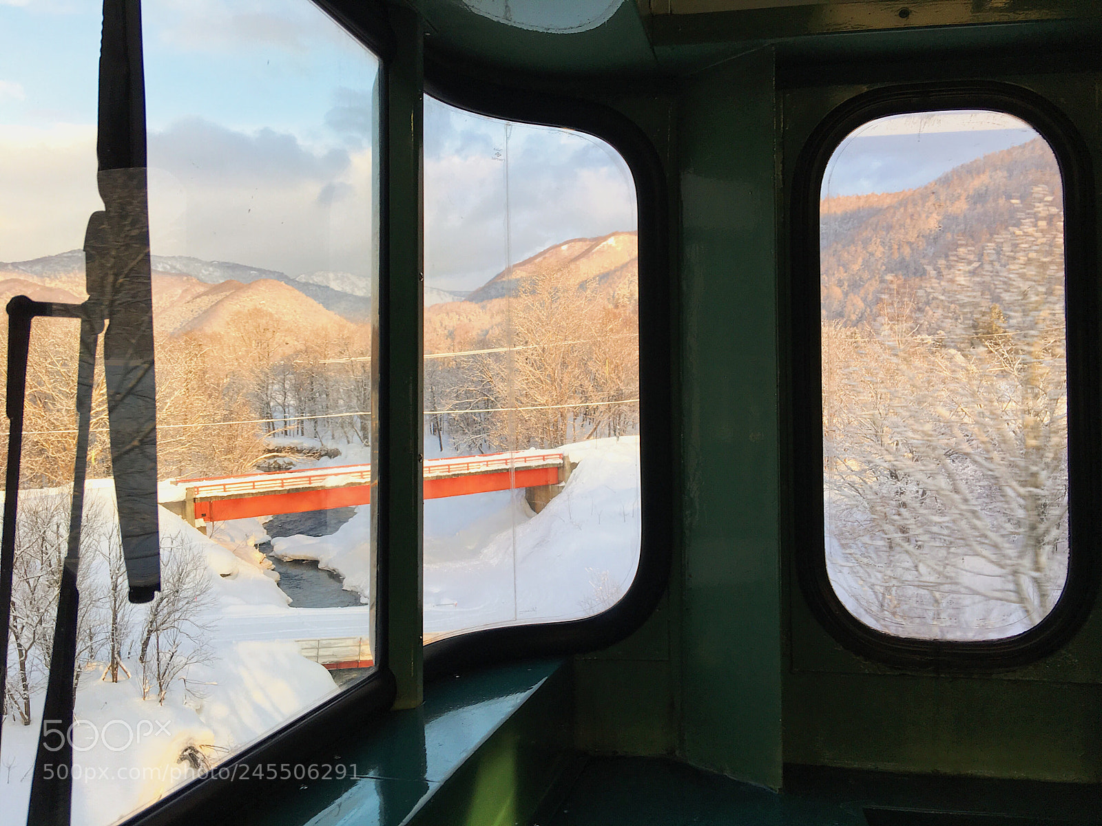Apple iPhone 6s Plus sample photo. Ｓｅｋｉｈｏｋｕ Ｌｉｎｅ photography