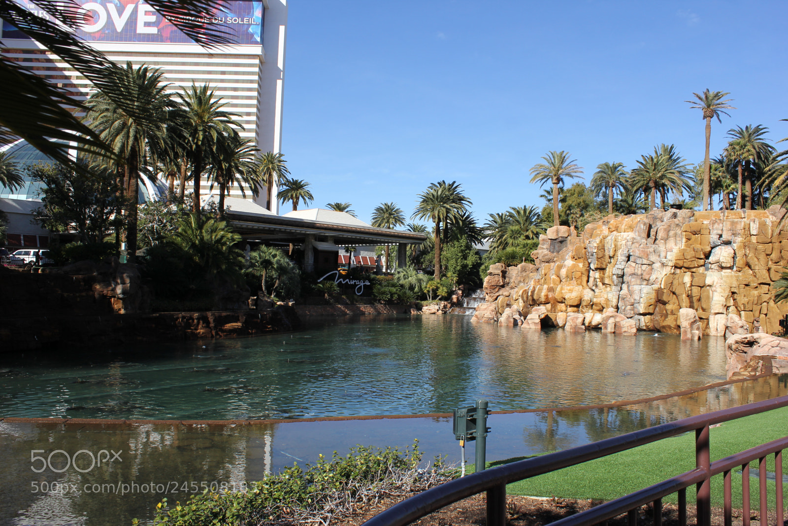 Canon EF-S 18-55mm F3.5-5.6 IS sample photo. Las vegas, nevada, us photography