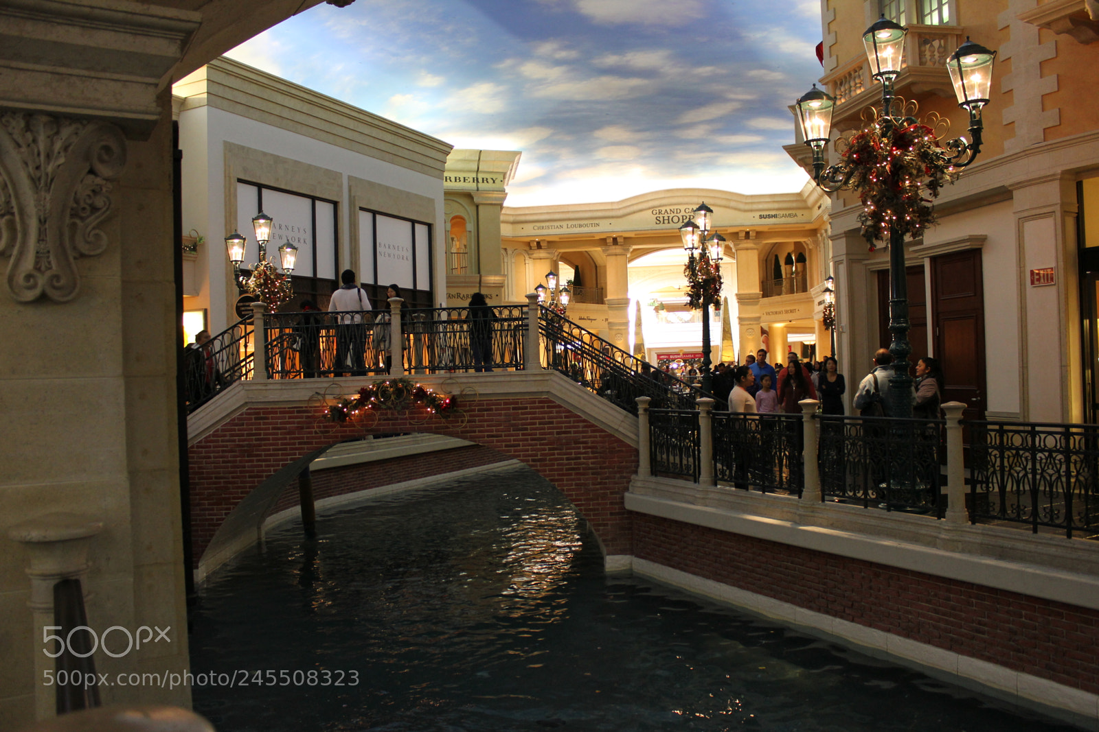 Canon EF-S 18-55mm F3.5-5.6 IS sample photo. Las vegas, nevada, us photography