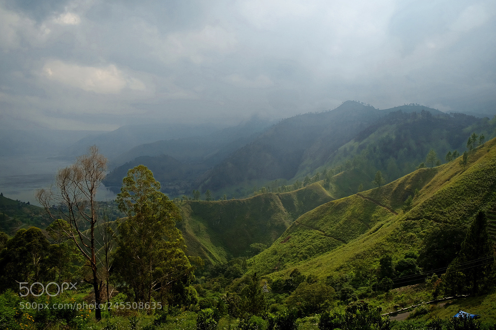 Fujifilm X-T10 sample photo. Togging, lake toba photography
