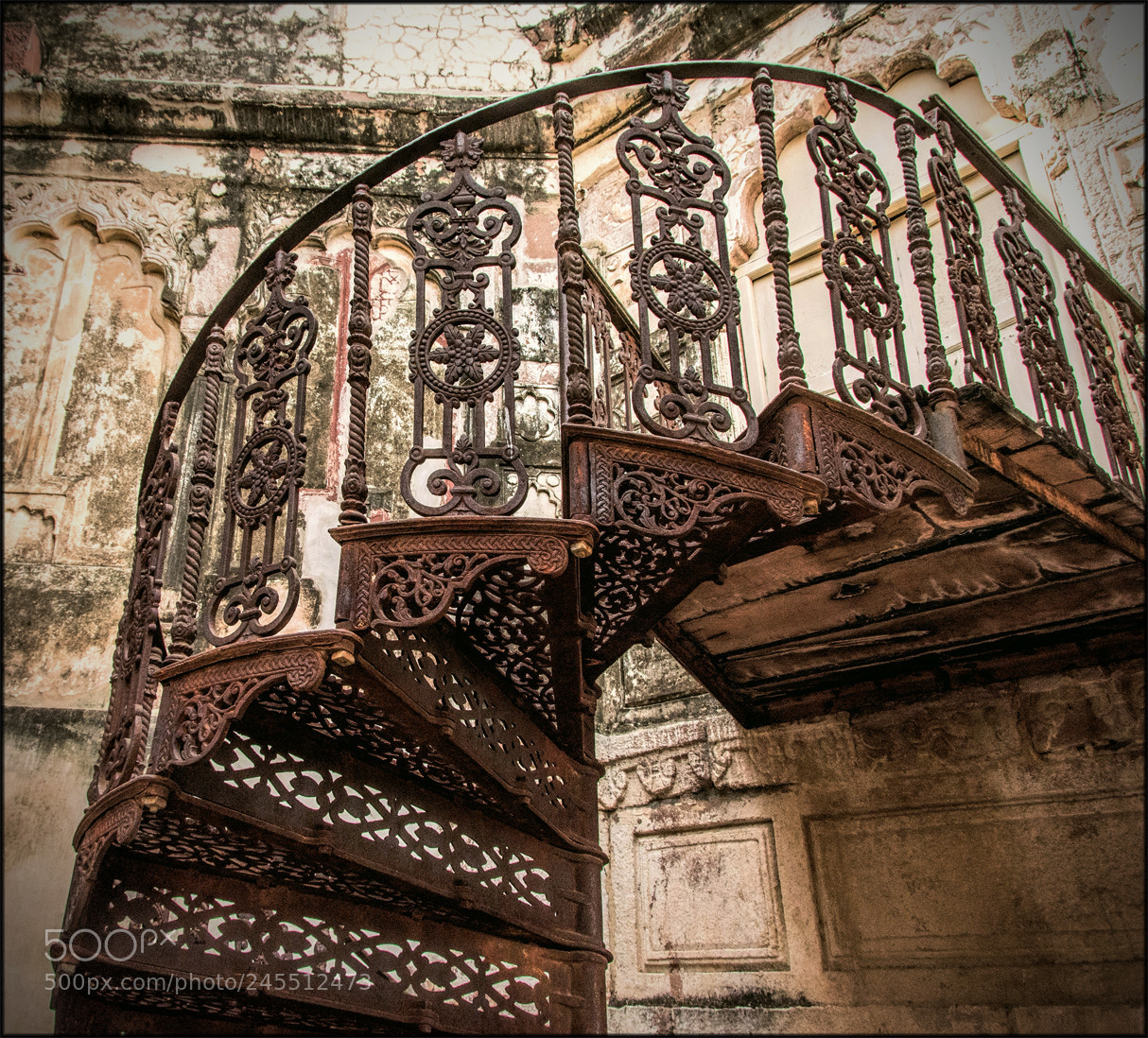 Nikon D7100 sample photo. Spiral staircase india photography