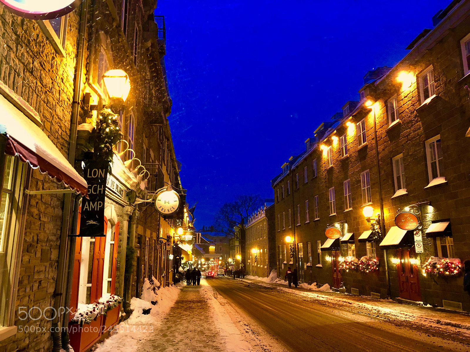 Apple iPhone 8 Plus sample photo. Old quebec photography