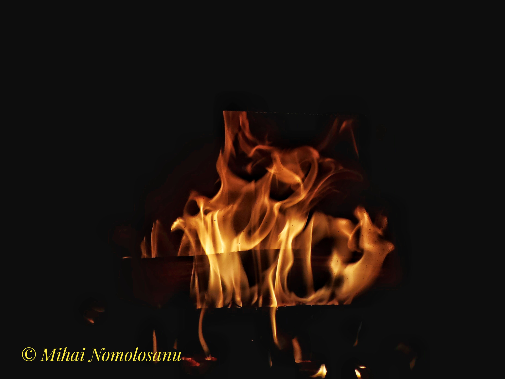 ASUS Z00XS sample photo. Fire photography
