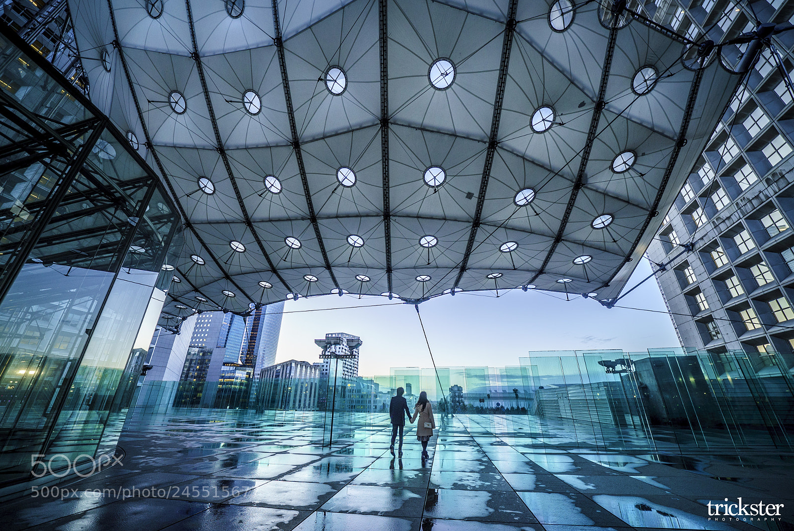 Sony a7S sample photo. La defence photography