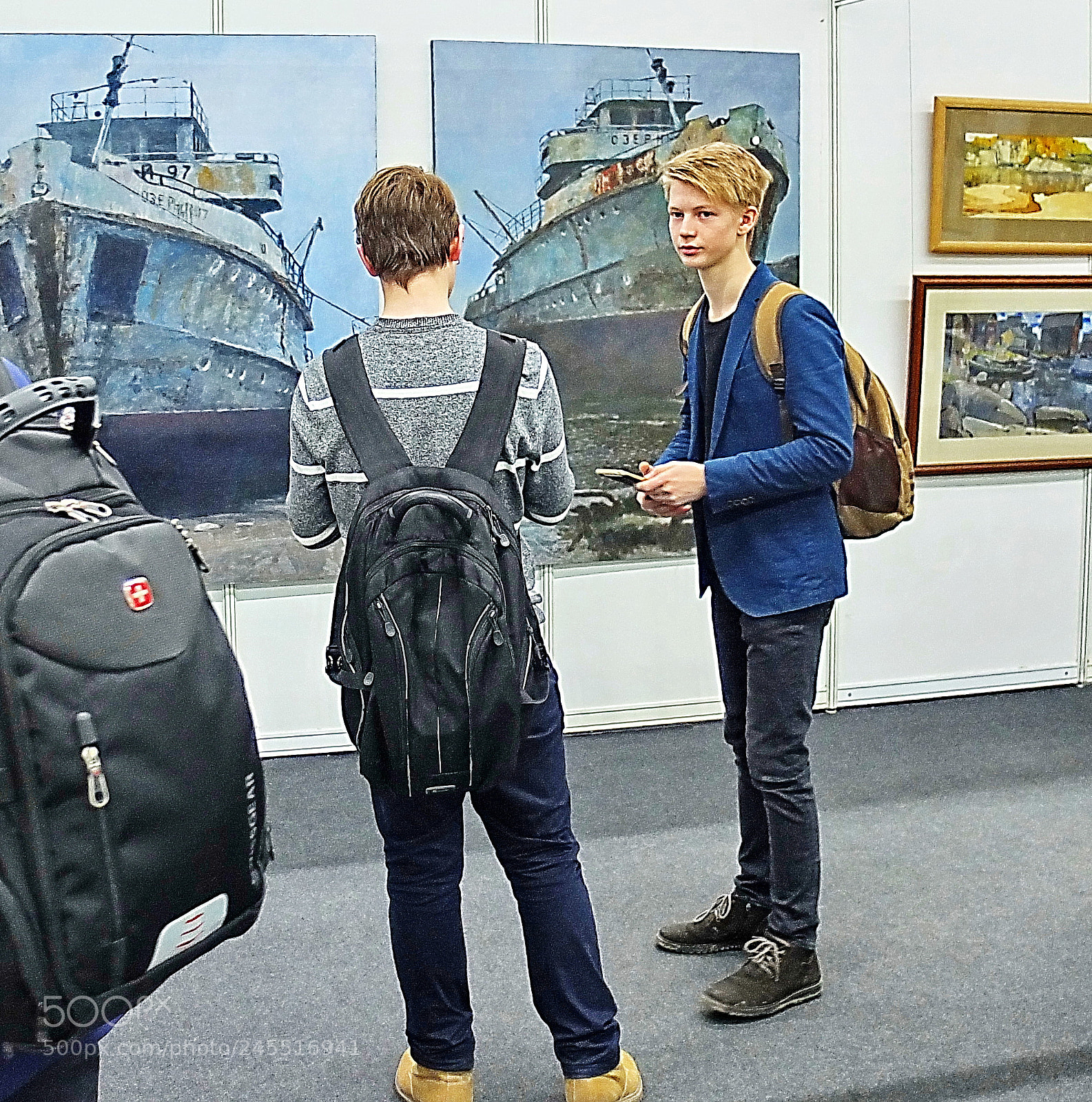 Fujifilm X10 sample photo. интерес photography