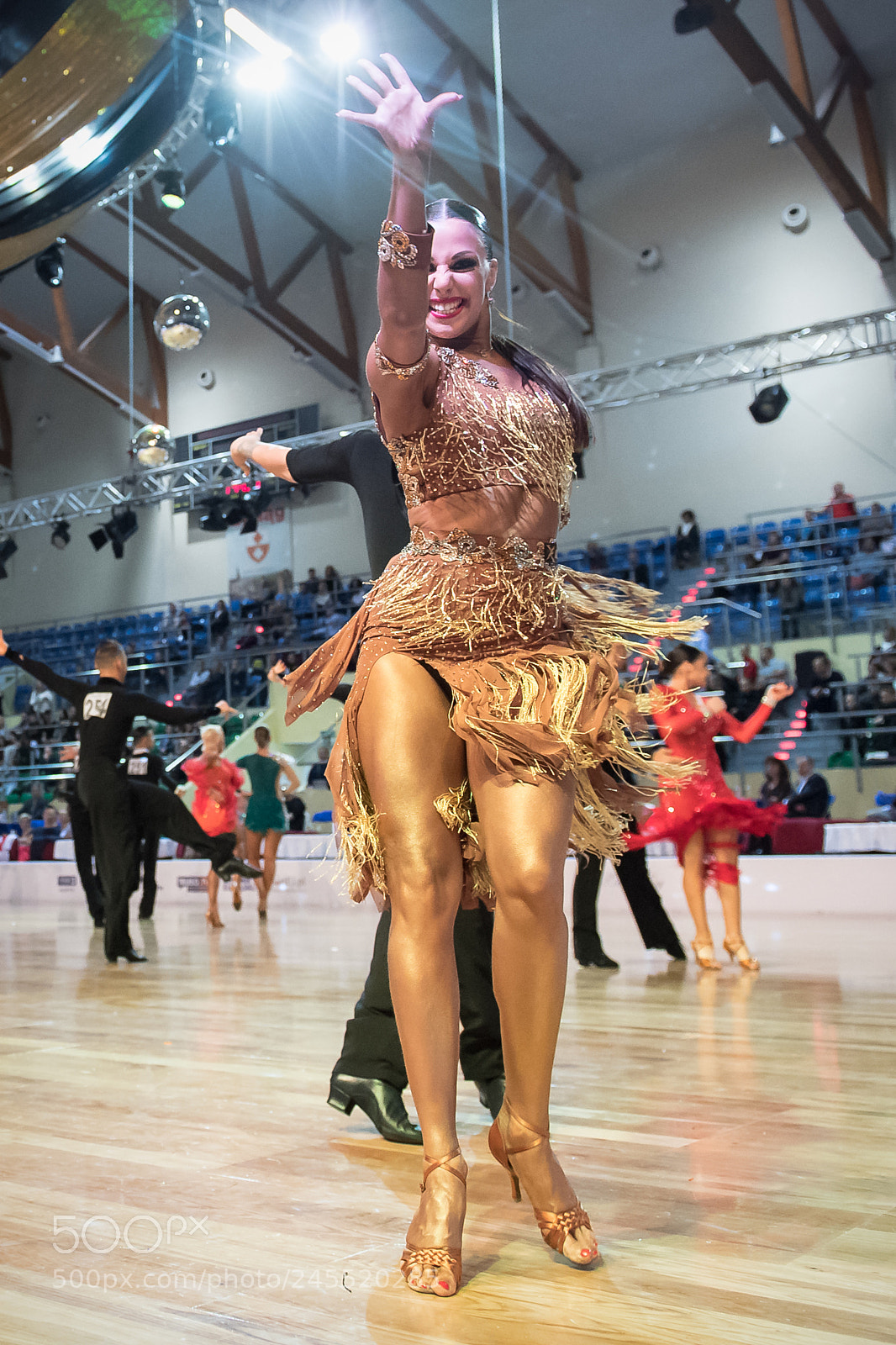 Nikon D5 sample photo. Dancers dancing latin dance photography